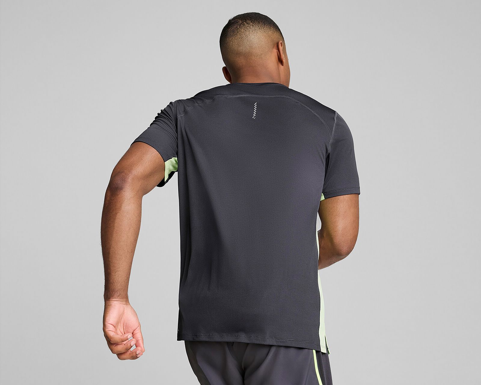 Foto 7 pulgar | Foto 6 | Playera para Correr Puma Run Favorite Velocity DryCELL para Hombre