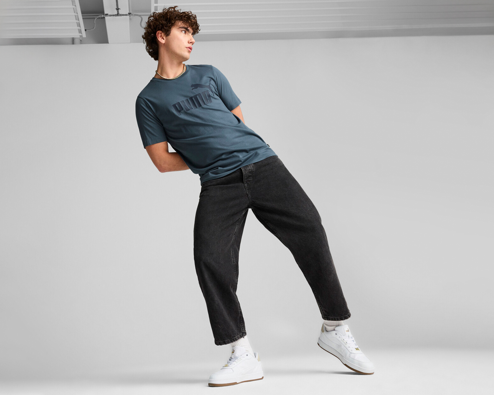 Foto 8 pulgar | Foto 7 | Playera Puma ESS Logo Tee para Hombre