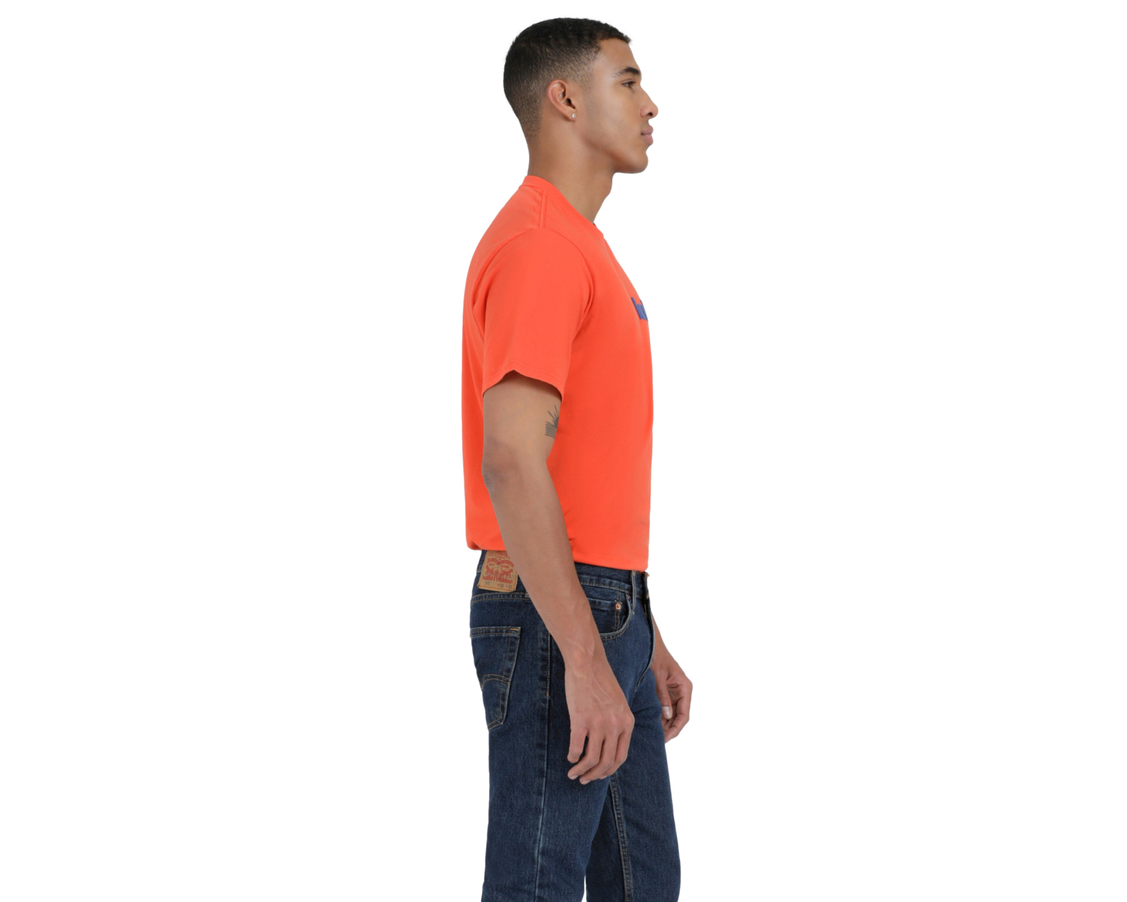 Foto 3 pulgar | Foto 2 | Playera Levi's Cuello Redondo