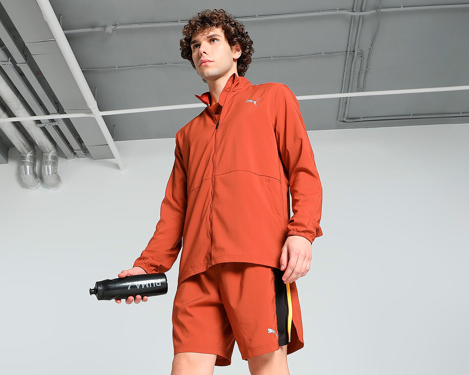 Foto 10 pulgar | Foto 9 | Chamarra Puma DryCELL Run Favorite de Correr para Hombre