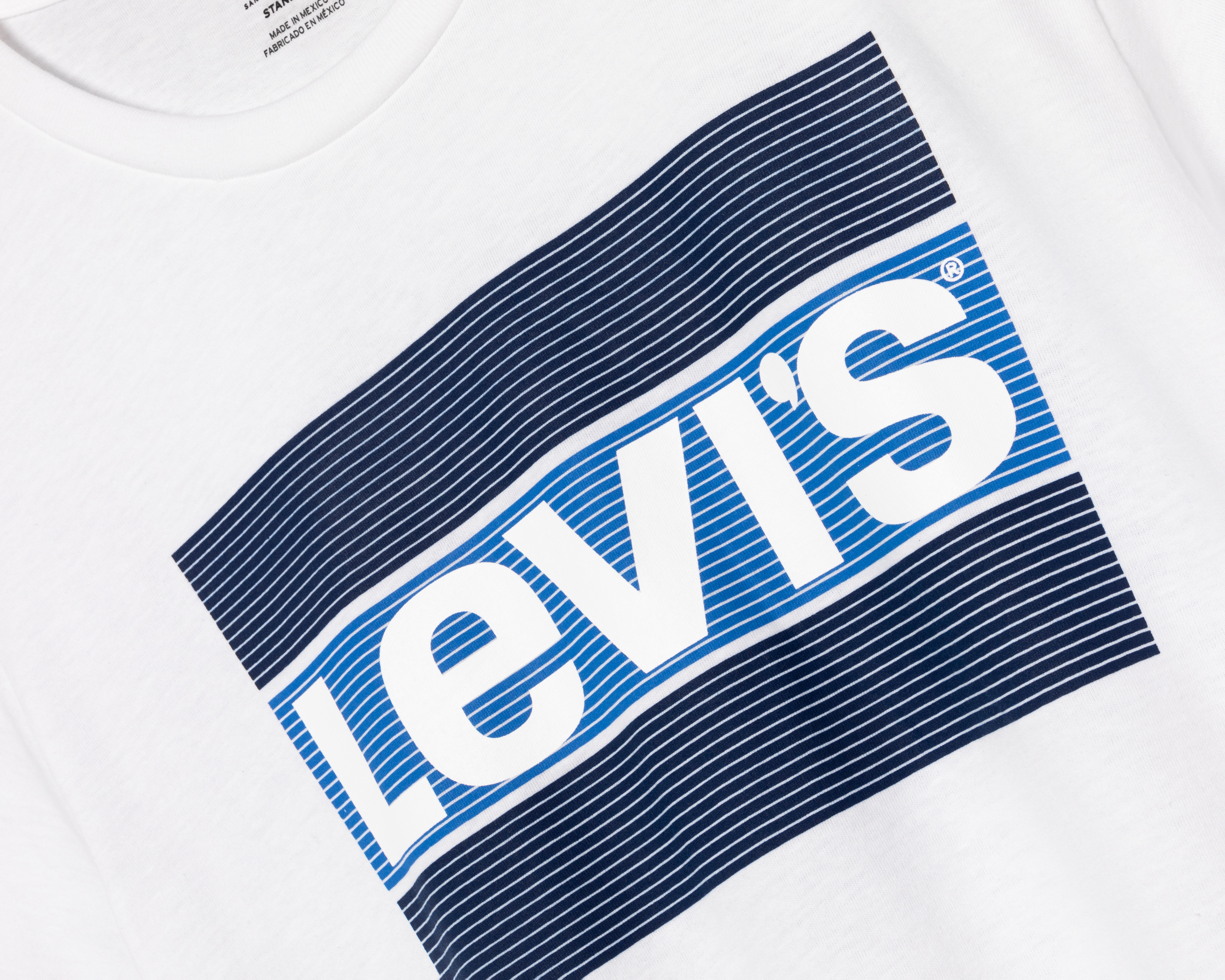 Foto 4 pulgar | Foto 3 | Playera Levi's Cuello Redondo