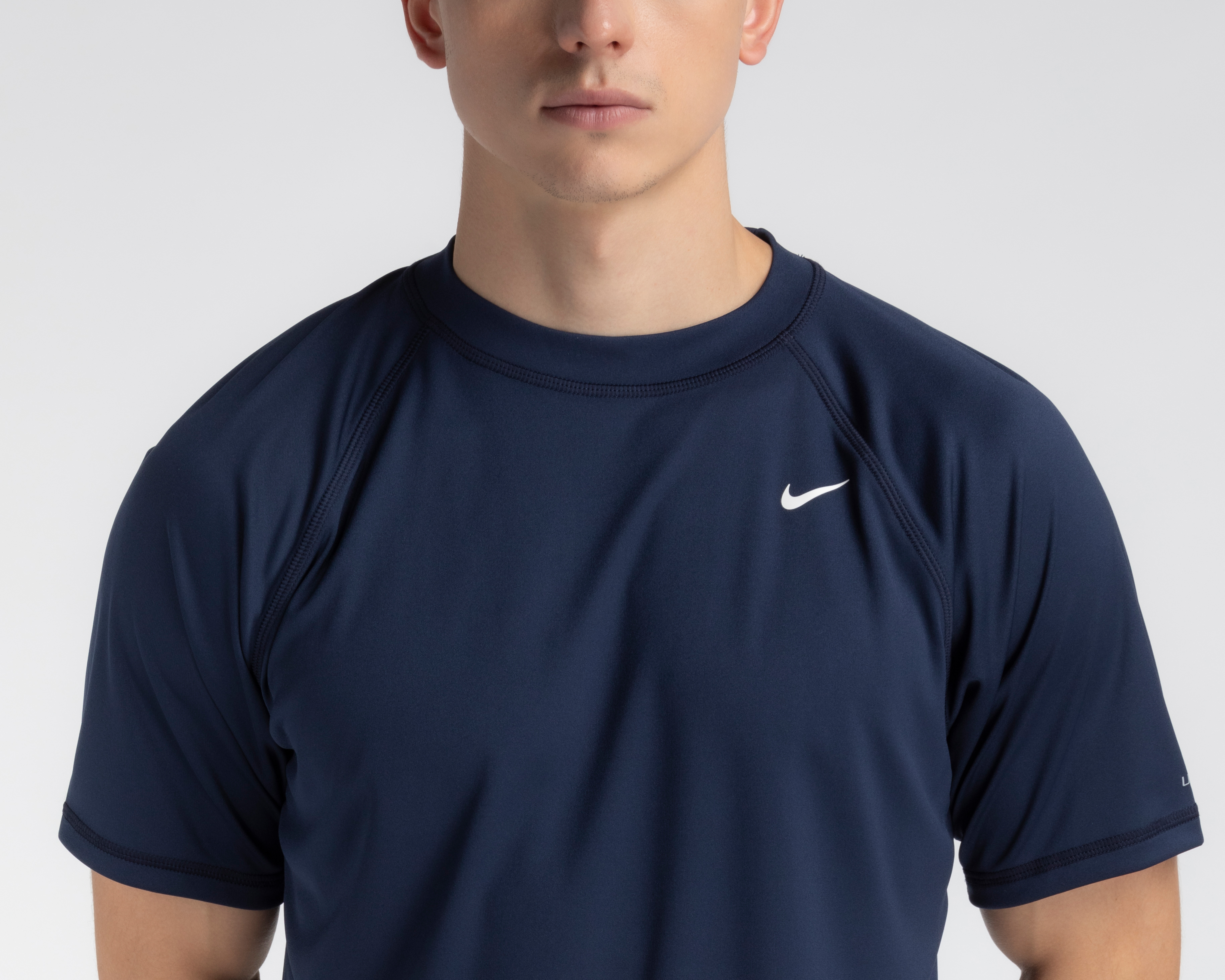 Foto 4 pulgar | Foto 3 | Playera de Entrenamiento Nike para Hombre