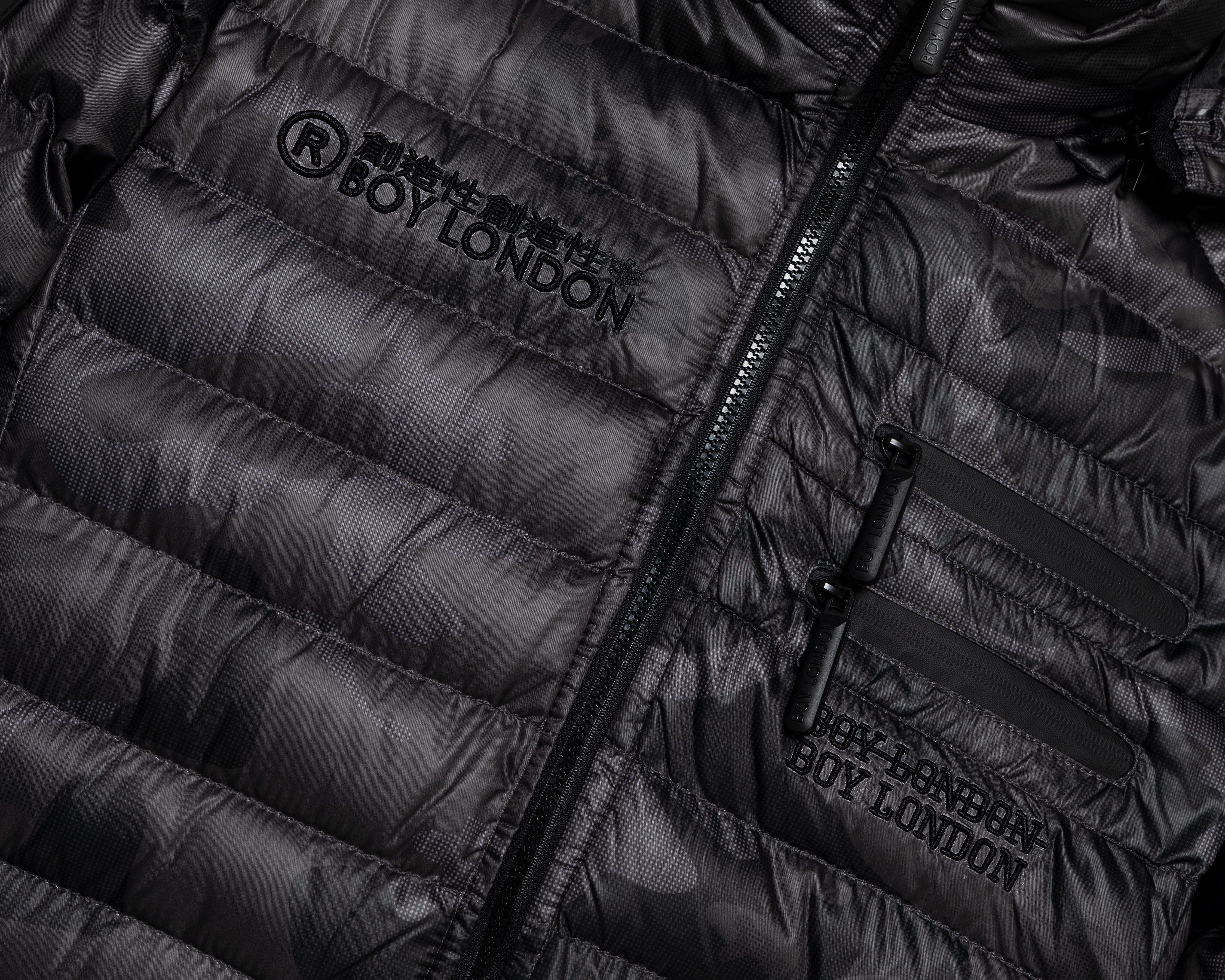 Foto 3 | Foto 3 | Chamarra Boy London Capitonada