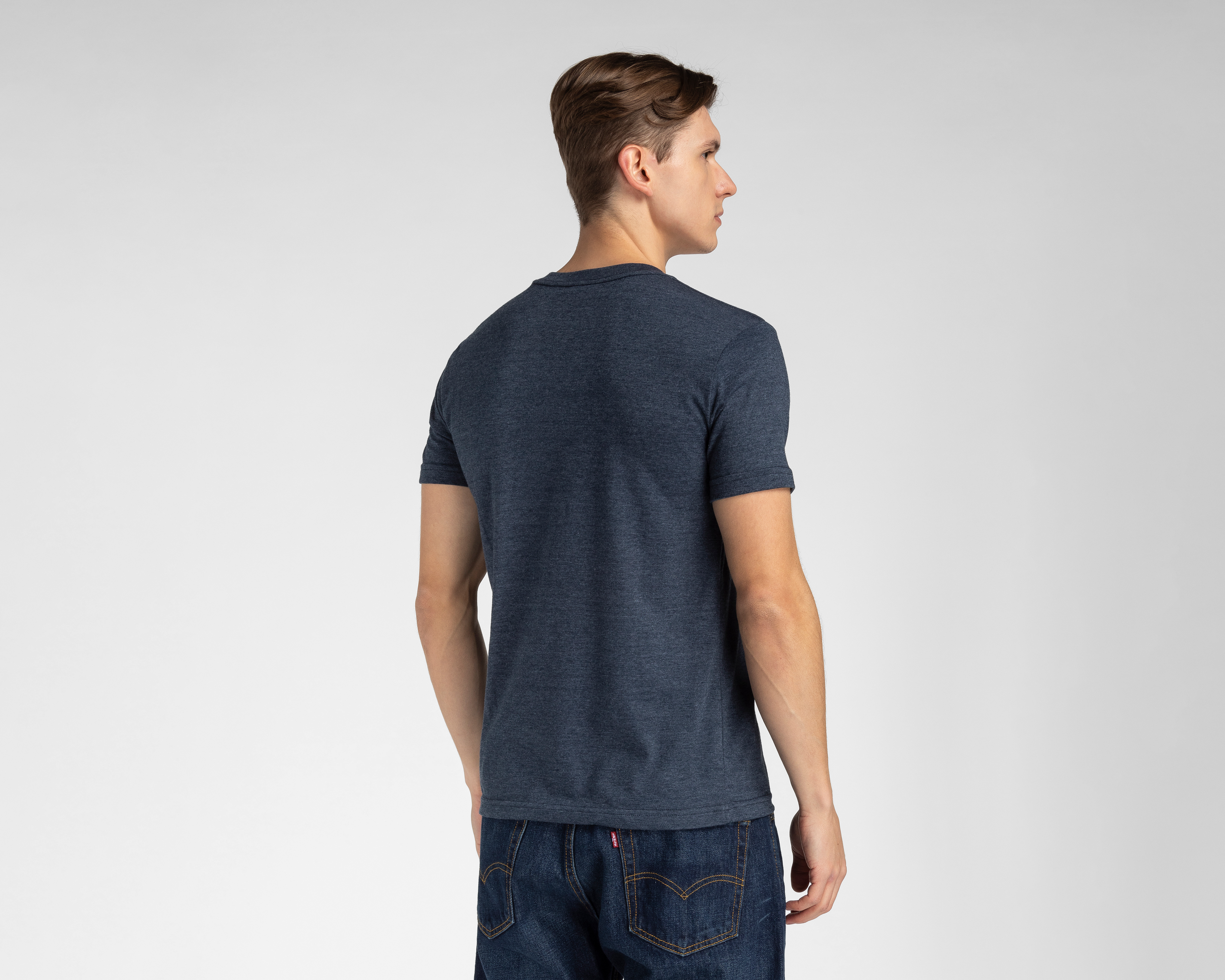 Foto 4 pulgar | Foto 3 | Playera Eckó Unltd. Cuello Redondo