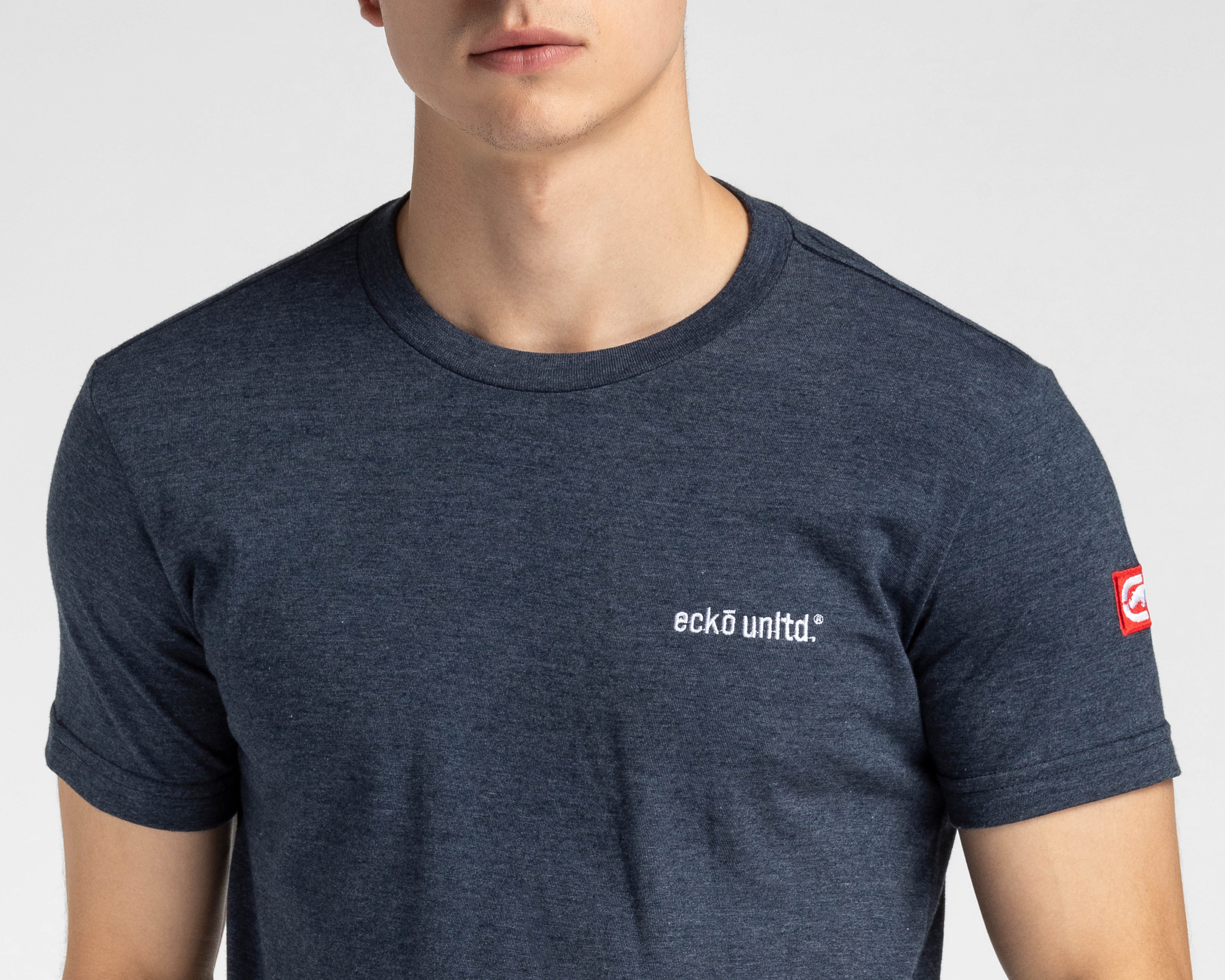 Foto 4 | Foto 4 | Playera Eckó Unltd. Cuello Redondo