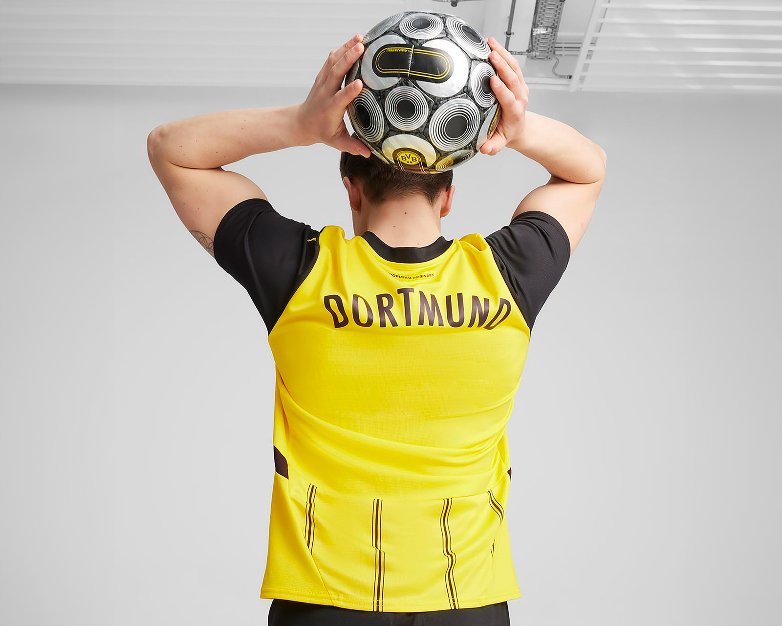 Foto 7 pulgar | Foto 6 | Jersey Puma Borussia Dortmund Local 24/25 para Hombre