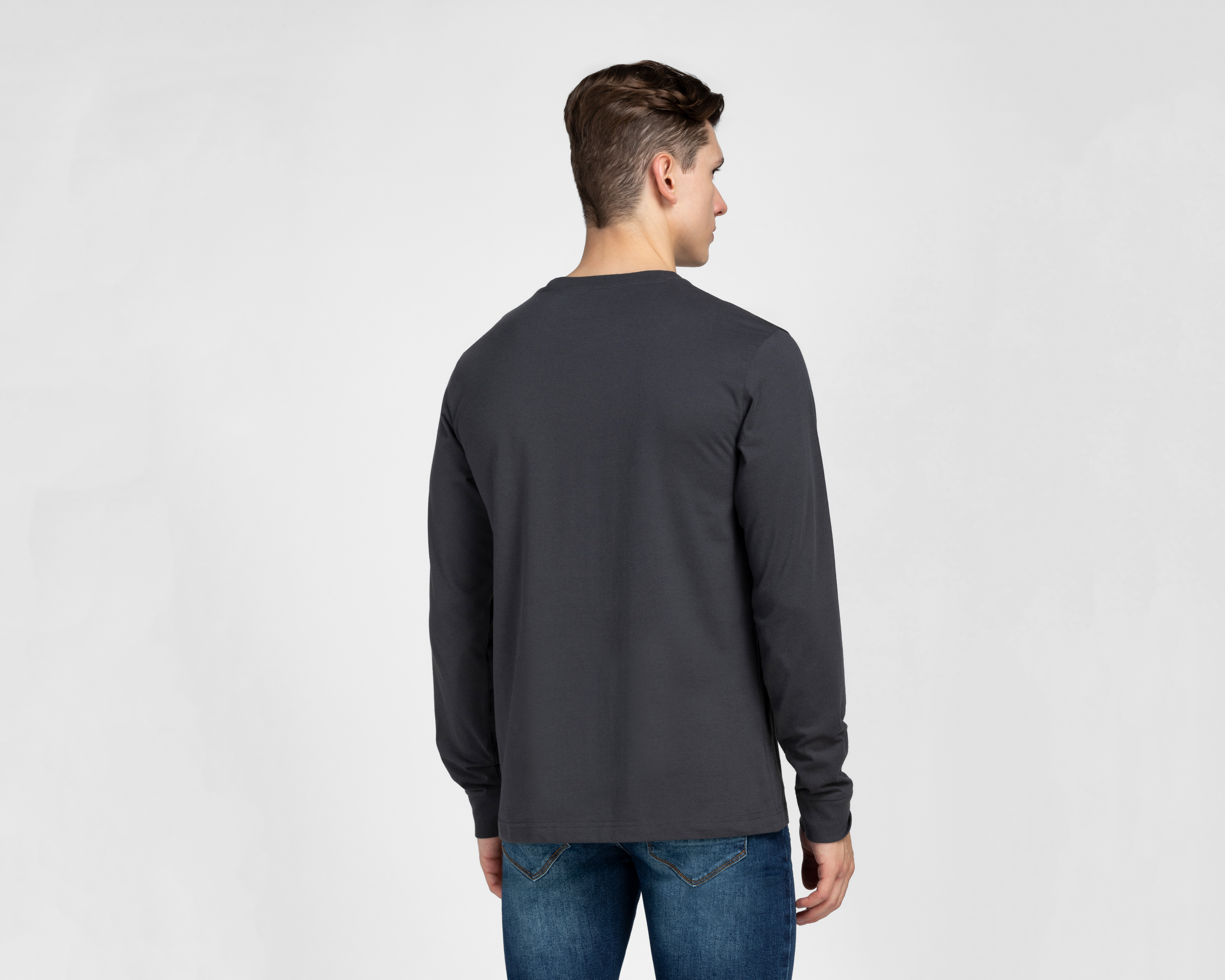 Foto 3 pulgar | Foto 2 | Playera Jeep Cuello Redondo