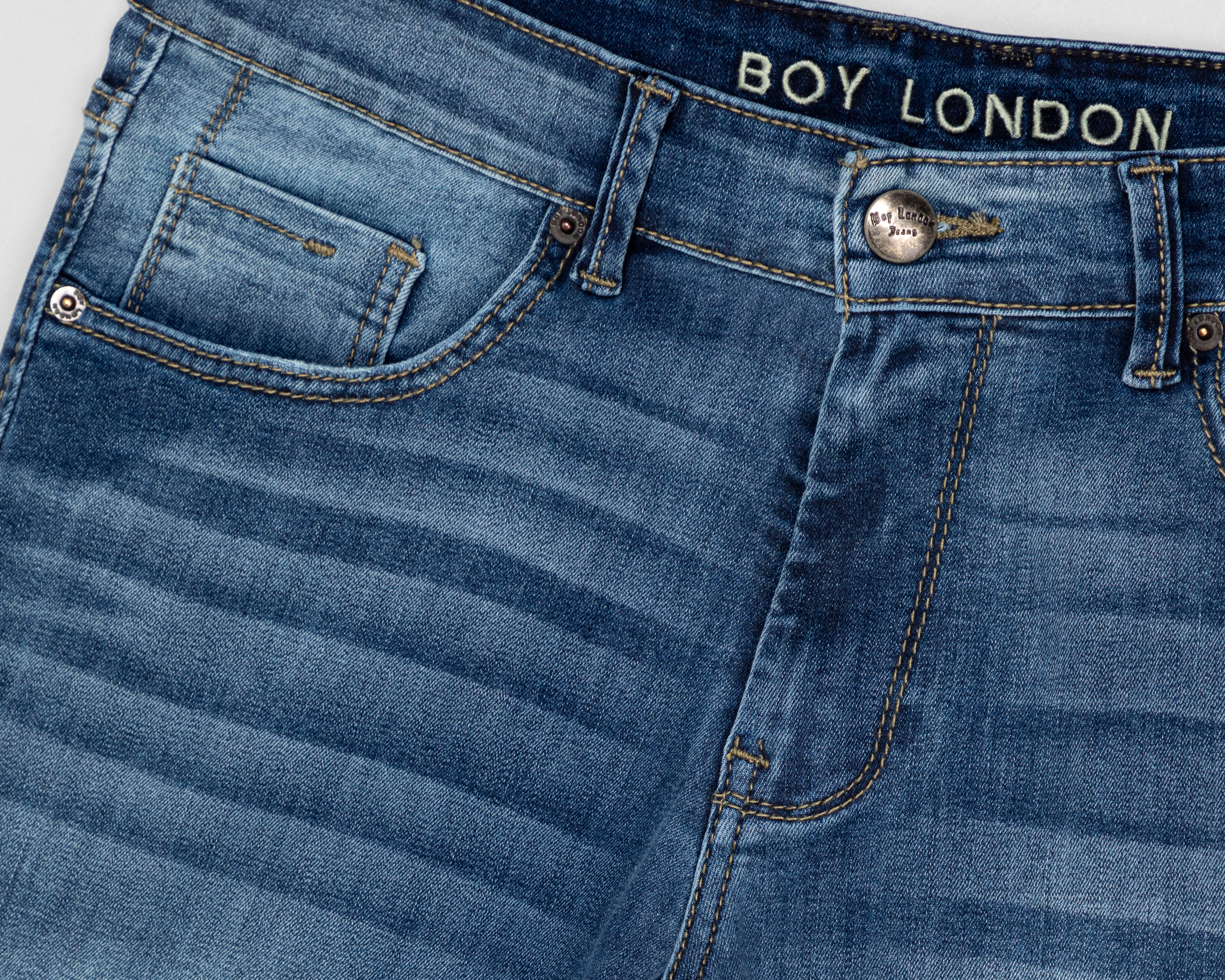 Foto 4 pulgar | Foto 3 | Jeans Slim Fit Boy London para Hombre