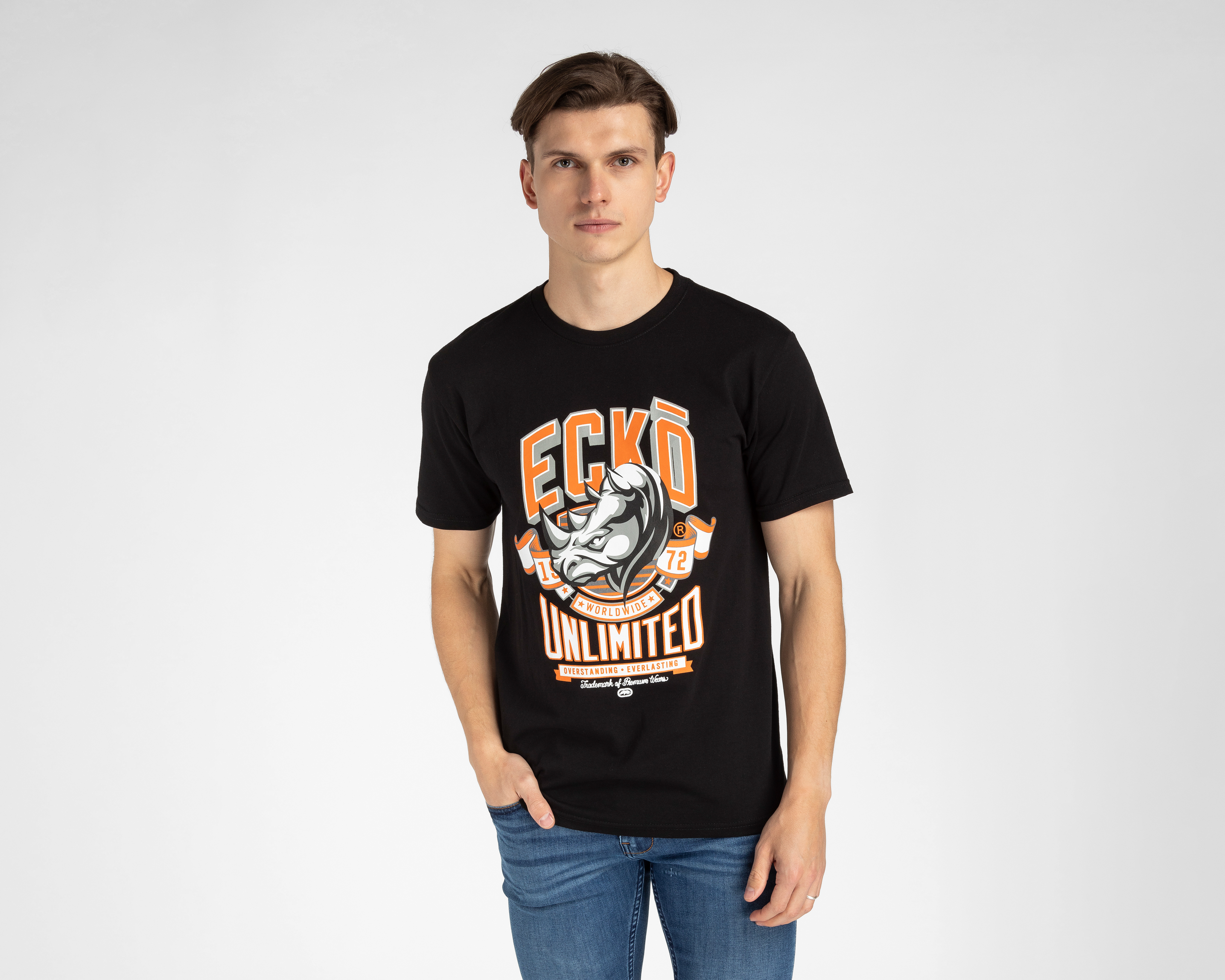 Foto 2 pulgar | Foto 1 | Playera Eckó Unltd. Cuello Redondo