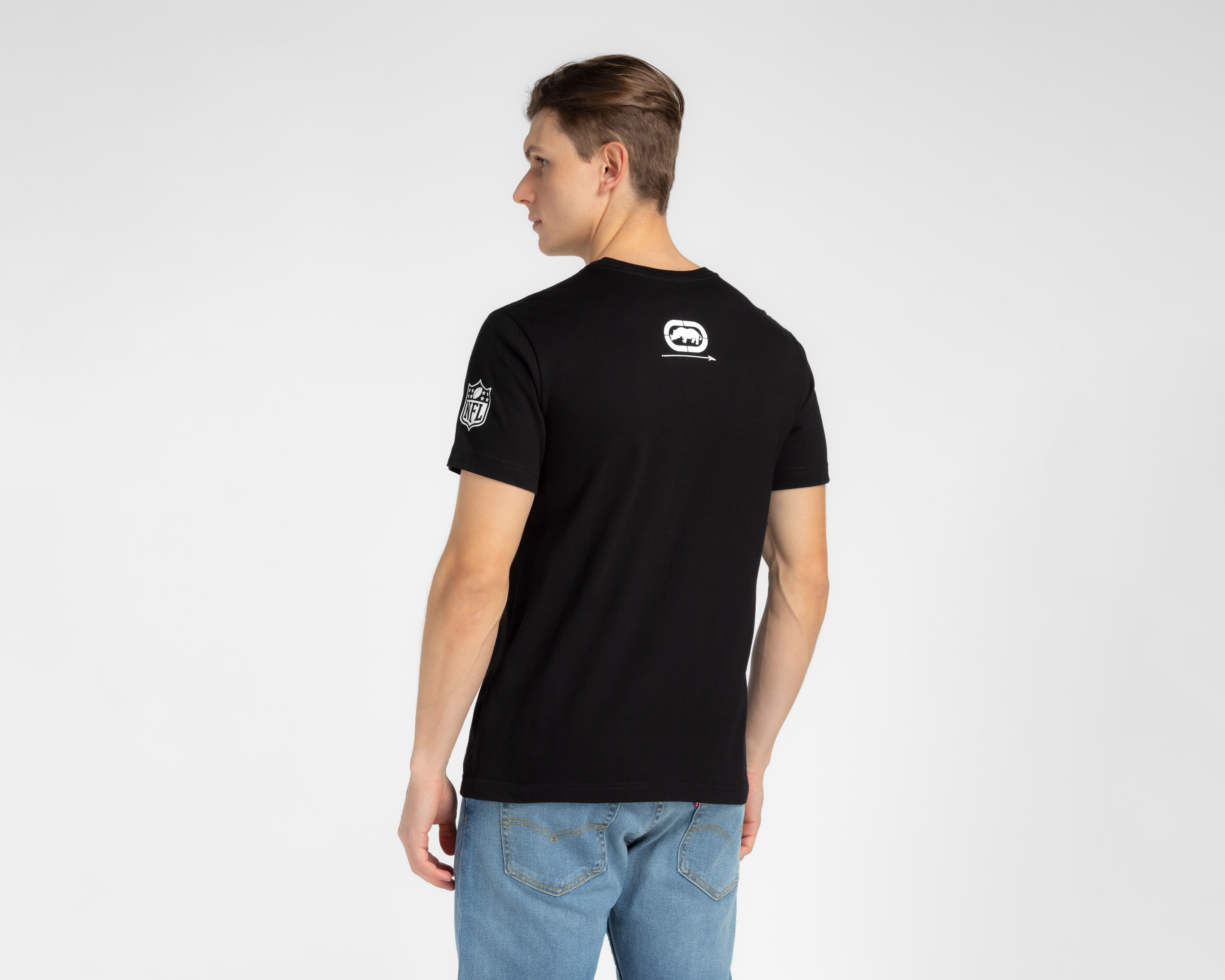 Foto 3 pulgar | Foto 2 | Playera Eckó Unltd. San Francisco 49ers Cuello Redondo