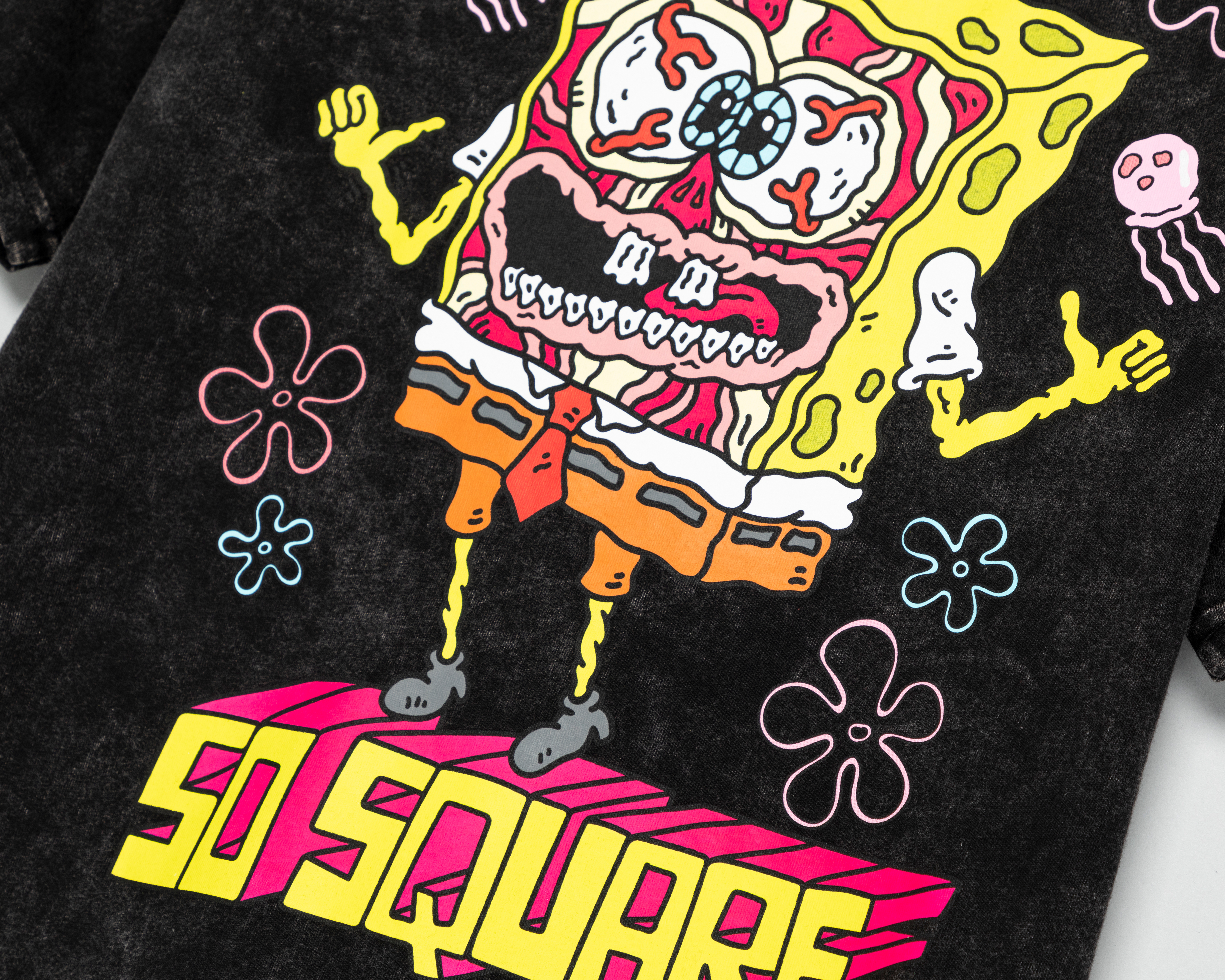 Foto 5 pulgar | Foto 4 | Playera Bob Esponja Cuello Redondo