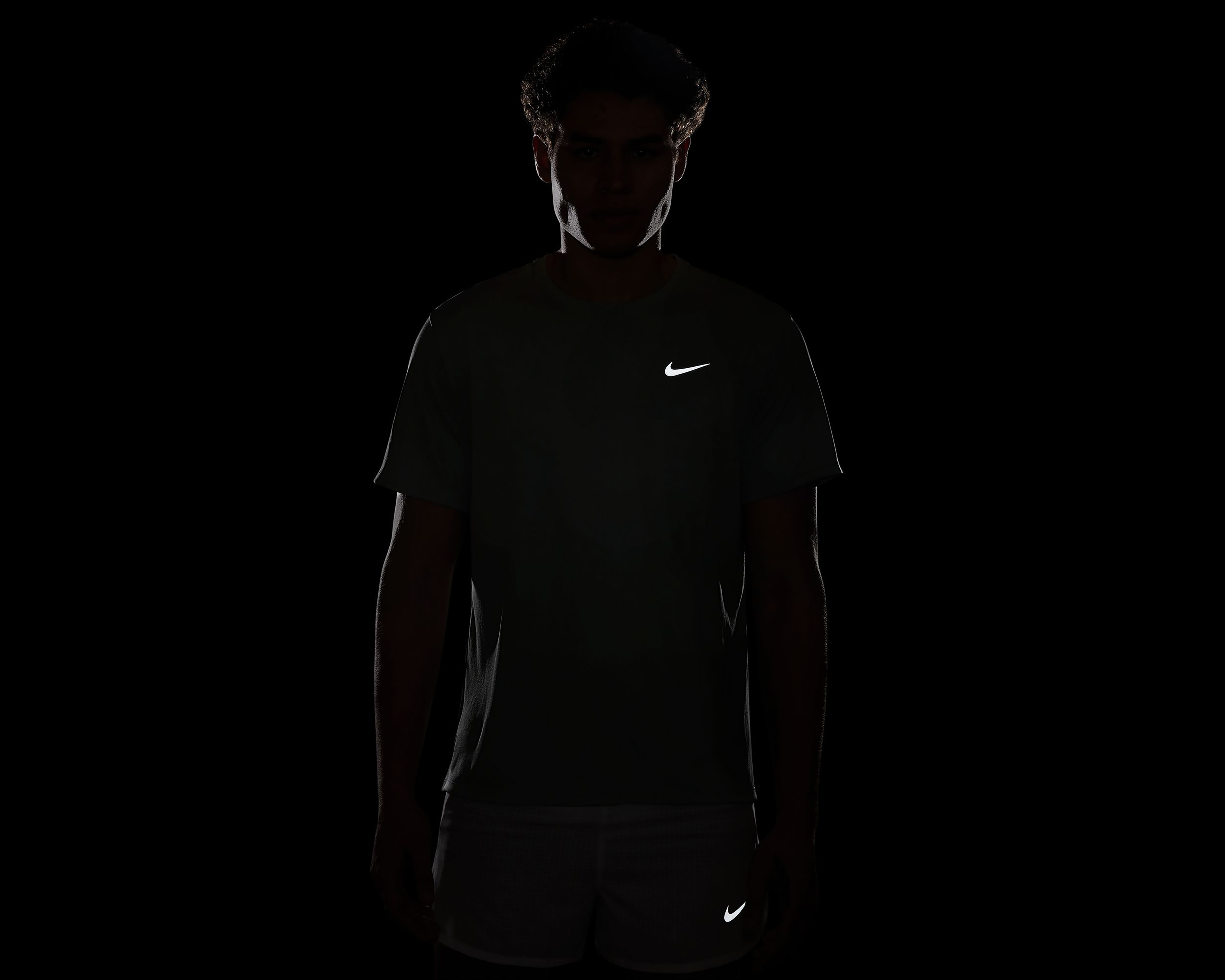 Foto 5 pulgar | Foto 4 | Playera Nike Dri-FIT Miller para Correr