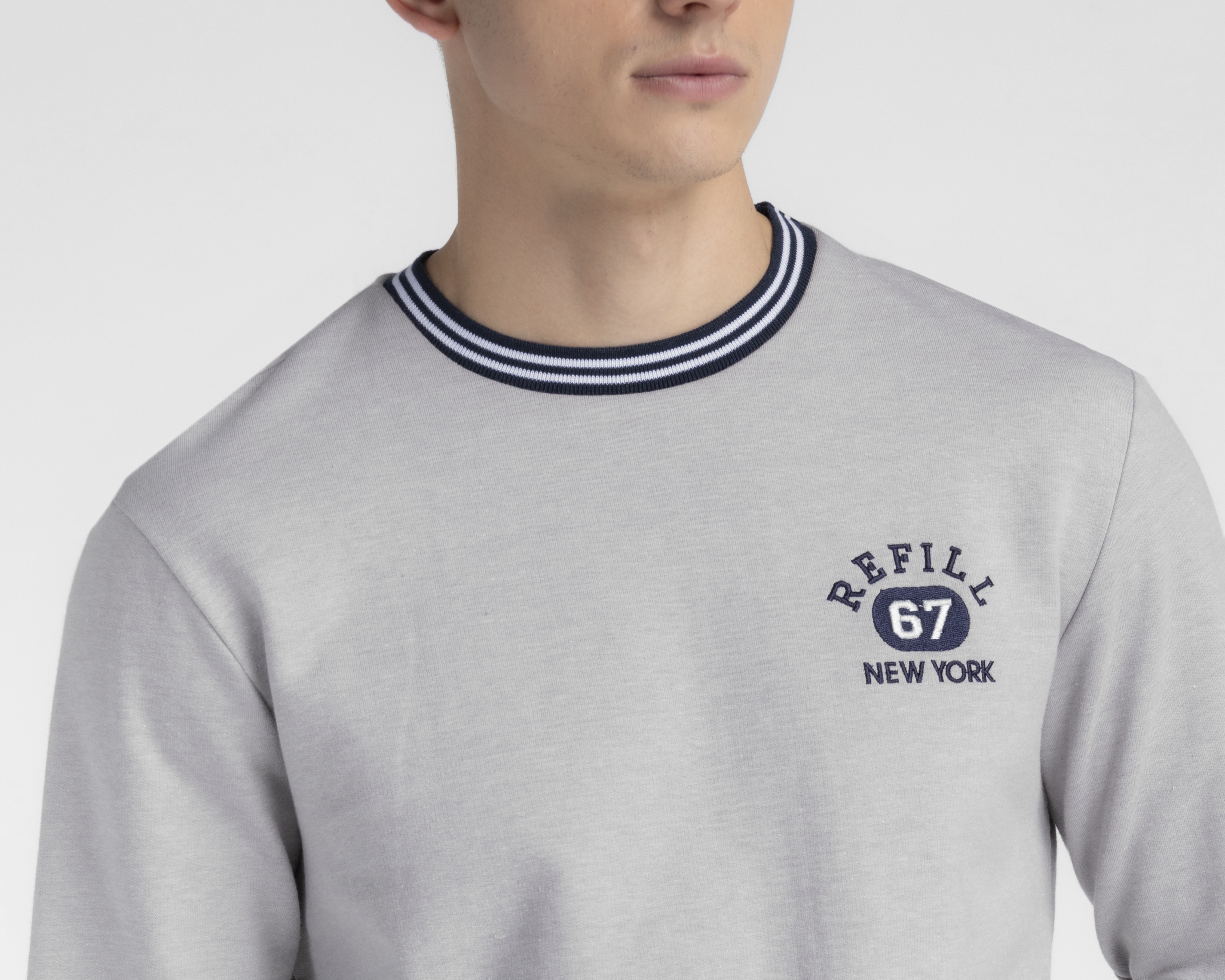 Foto 4 | Foto 4 | Sudadera Refill