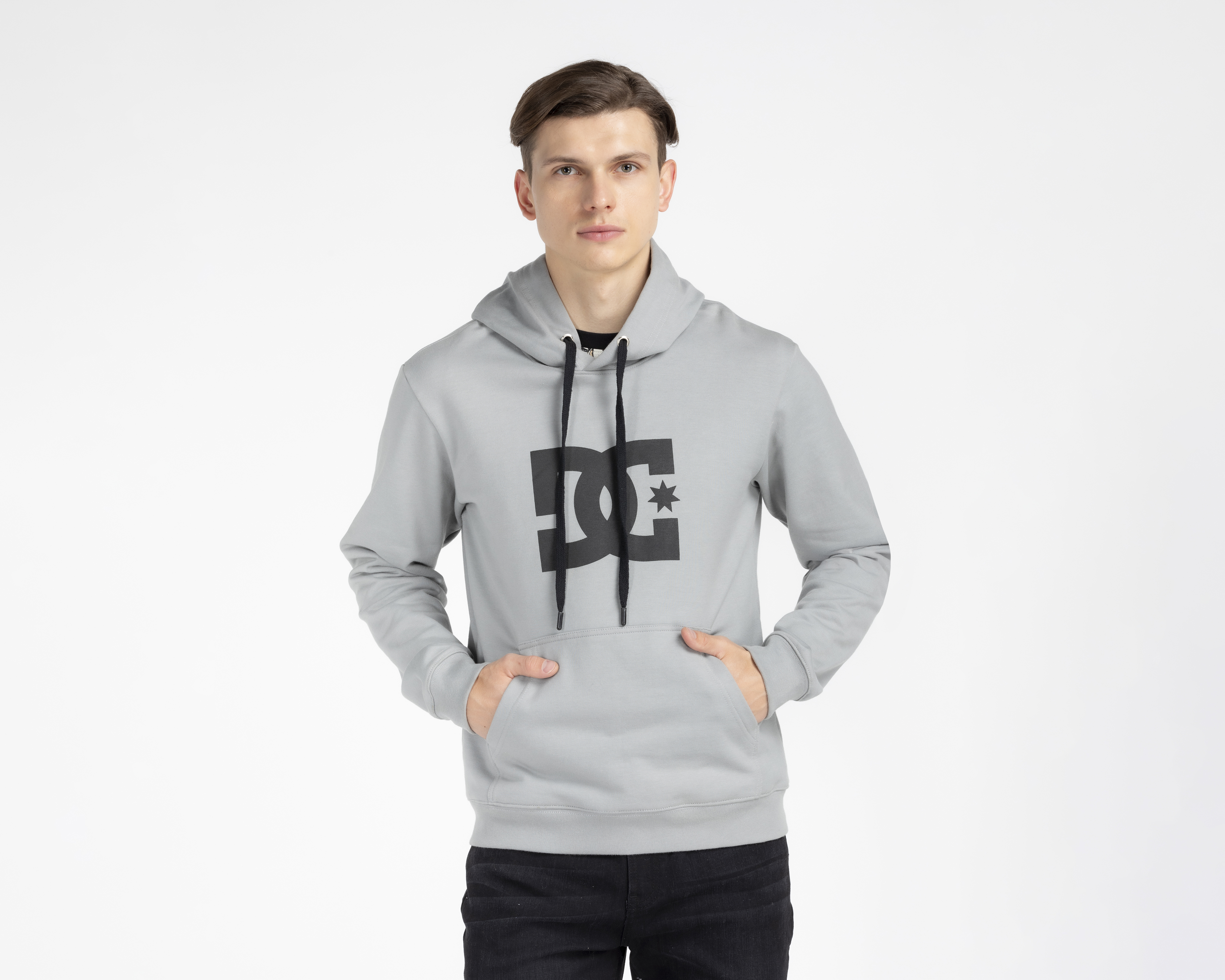 Foto 2 pulgar | Foto 1 | Sudadera DC Shoes con Capucha para Hombre
