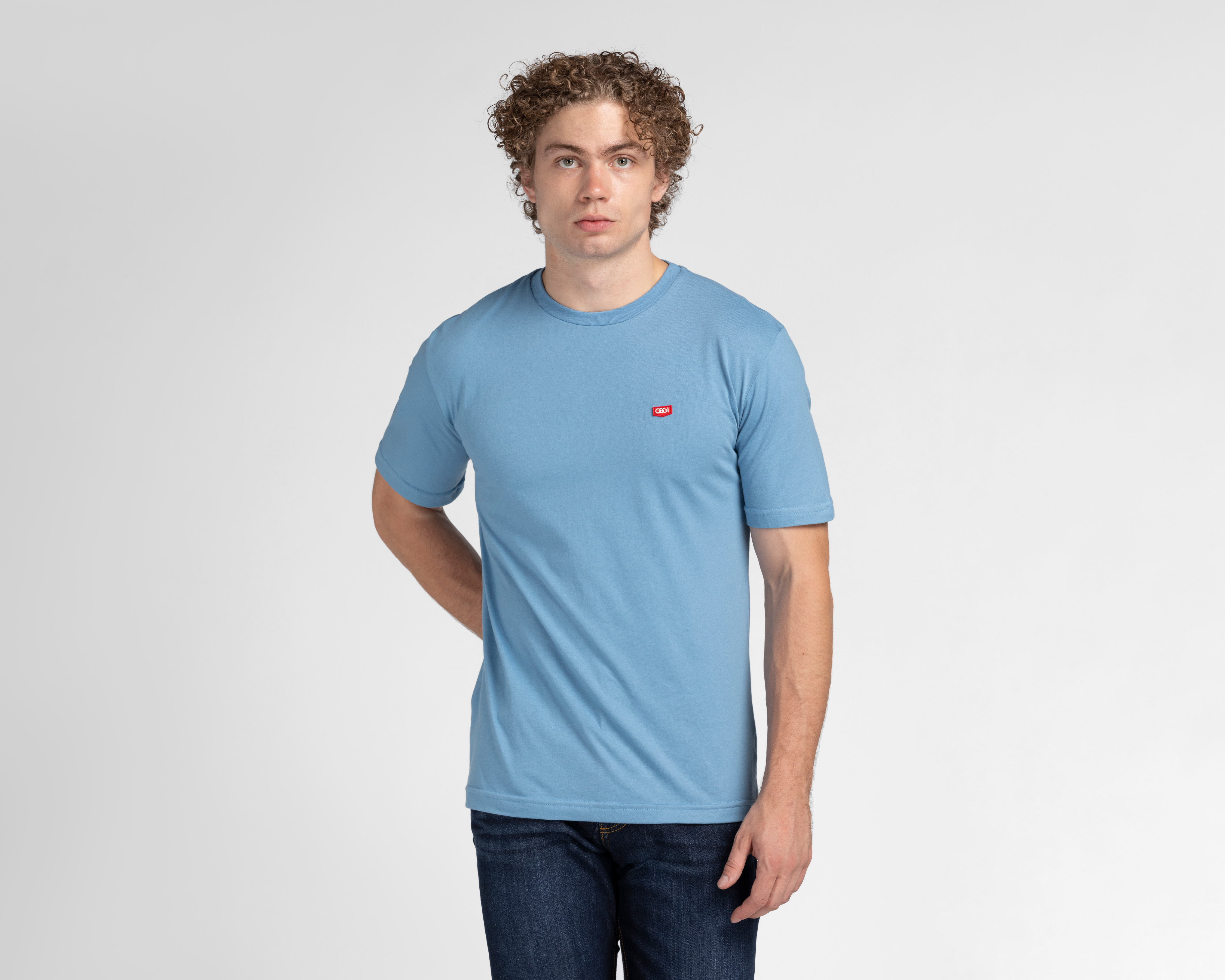 Foto 2 pulgar | Foto 1 | Playera Oggi Cuello Redondo