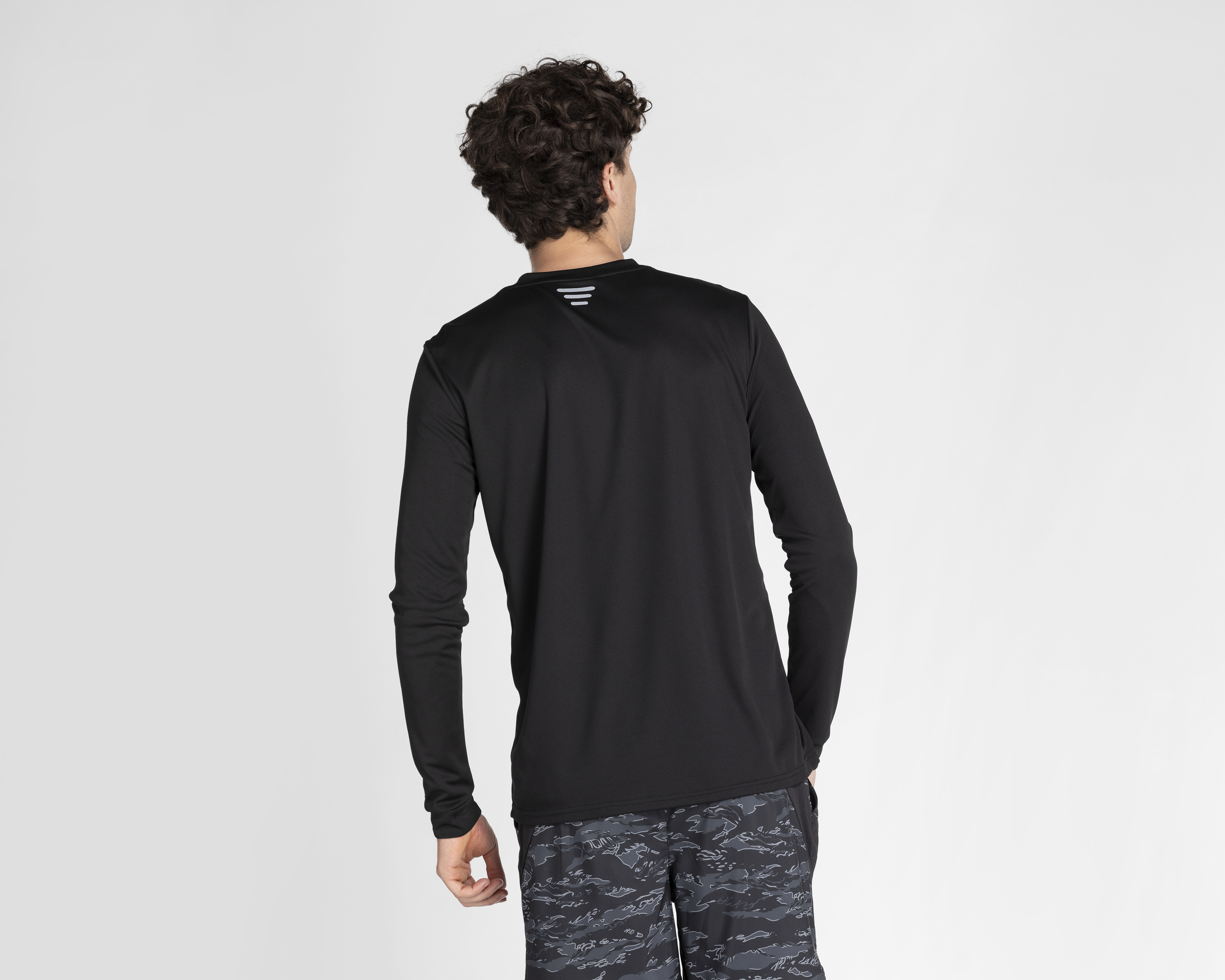 Foto 3 pulgar | Foto 2 | Playera Deportiva Lotto Manga Larga