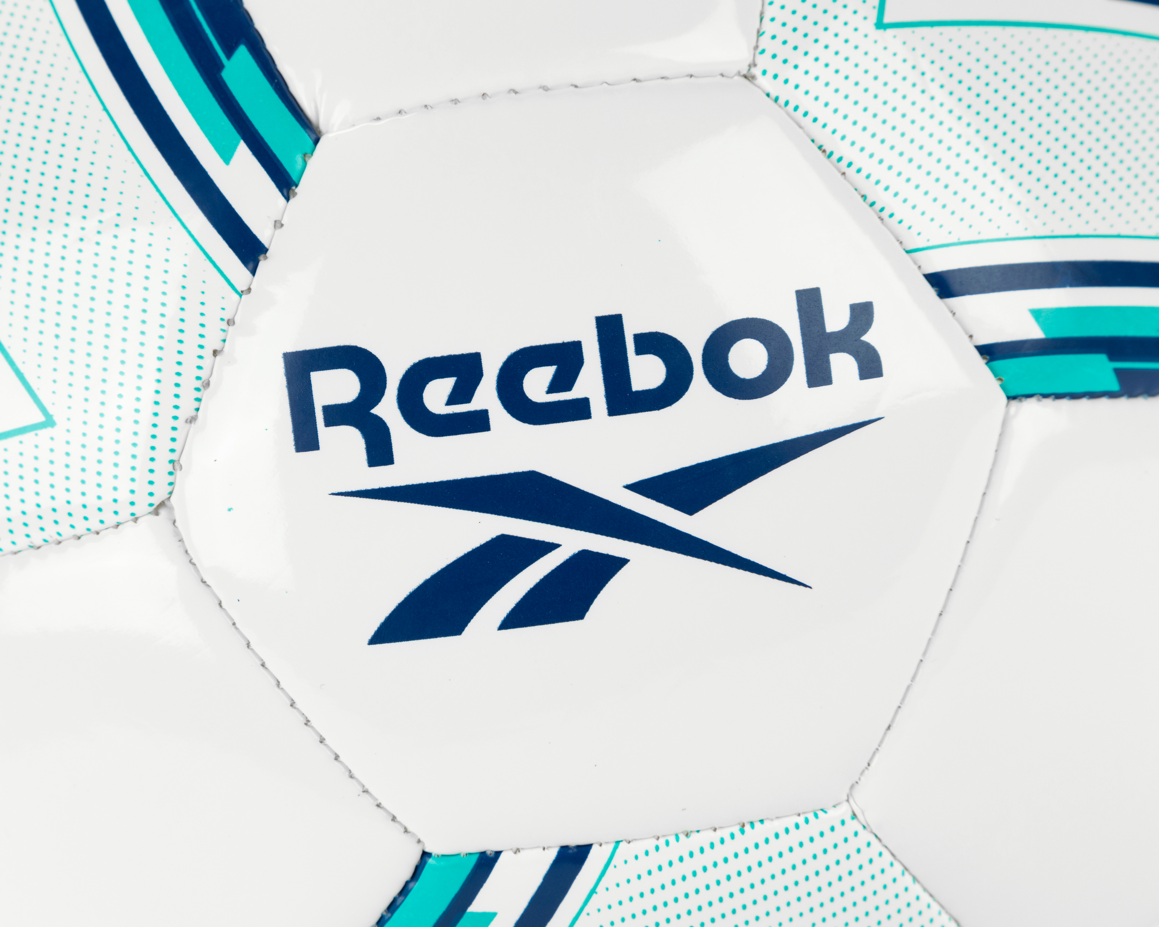 Foto 3 pulgar | Foto 2 | Balón de Futbol Reebok Tamaño 5
