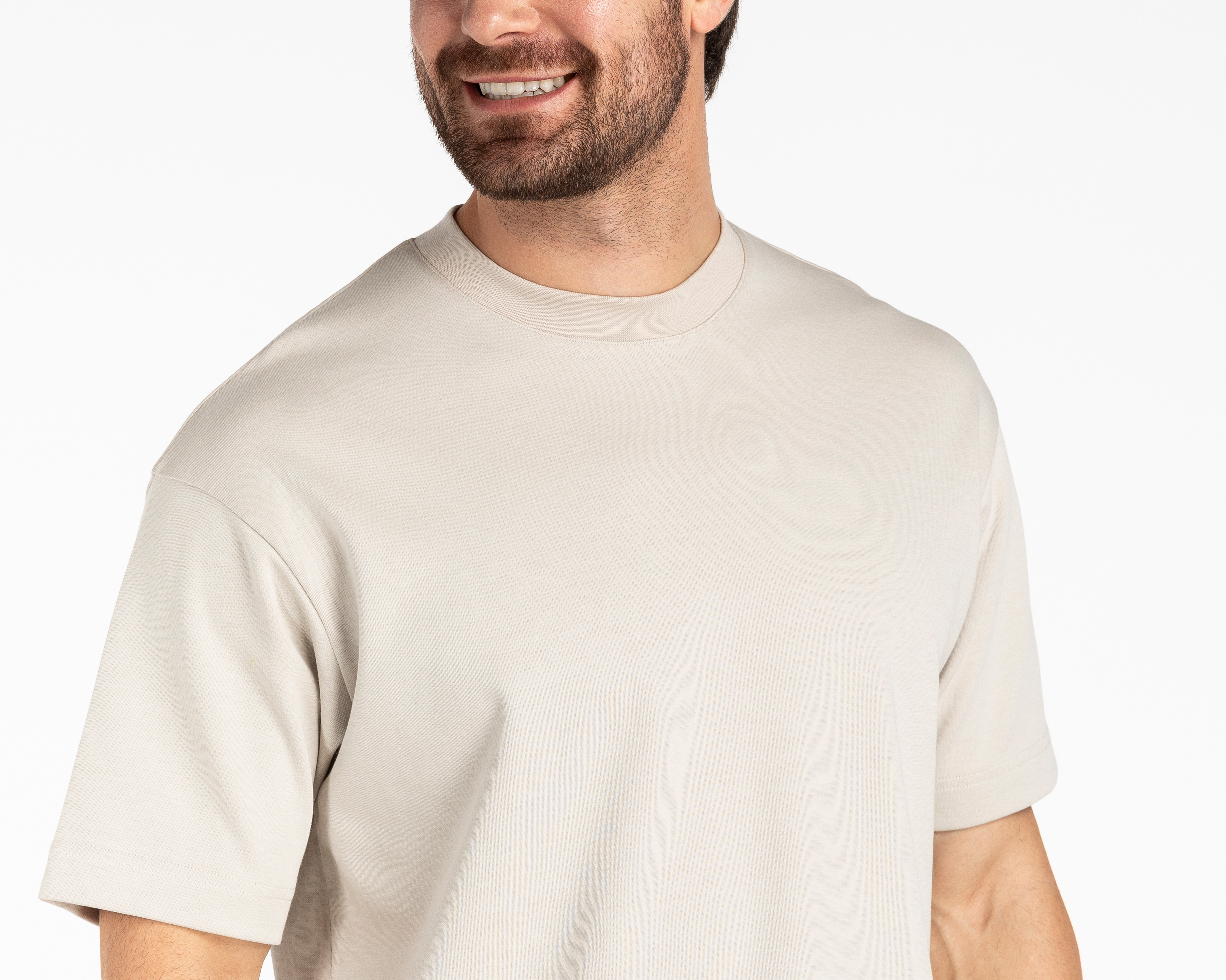 Foto 5 pulgar | Foto 4 | Playera de Cuello Redondo Beige Refill para Hombre