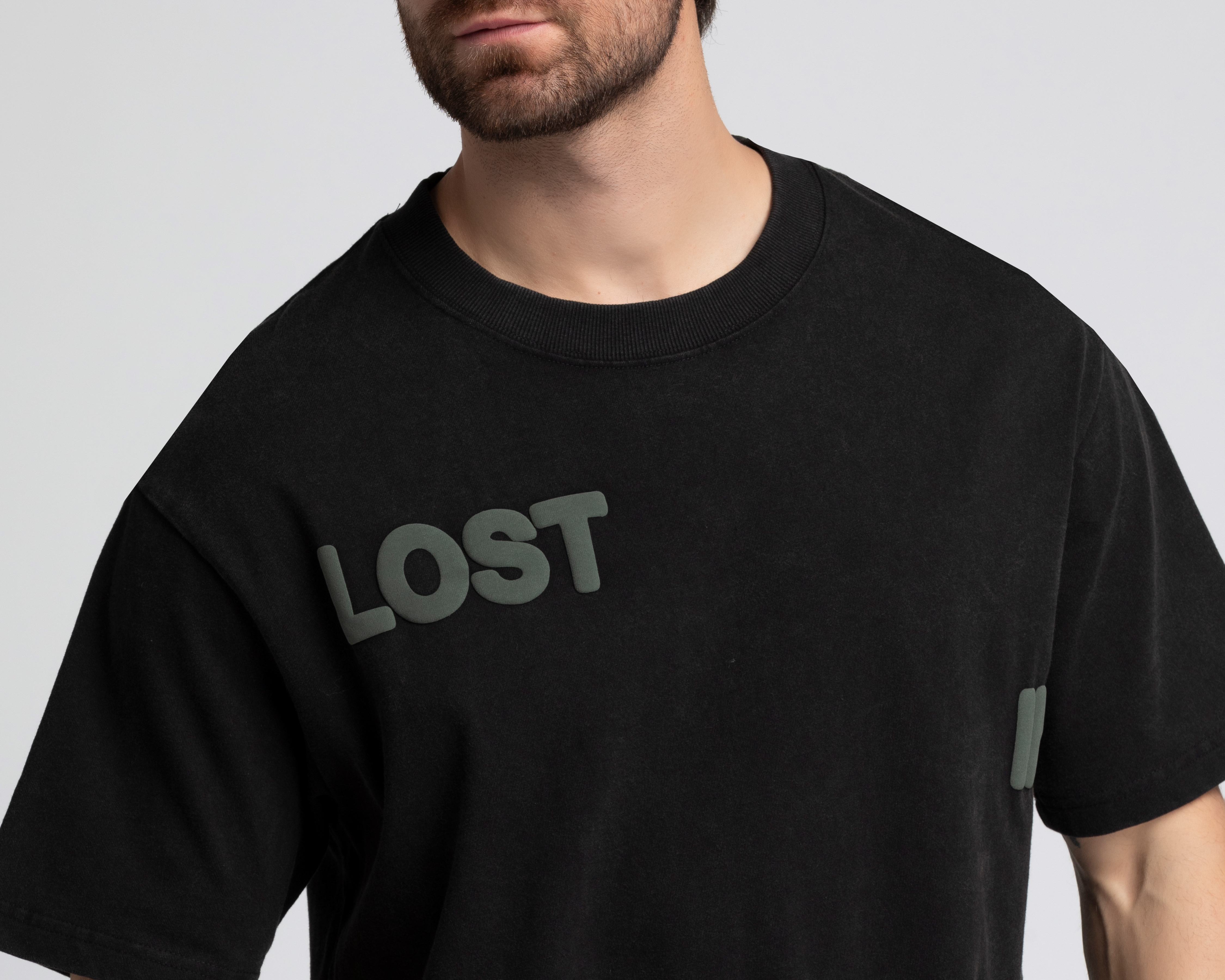 Foto 5 pulgar | Foto 4 | Playera de Cuello Redondo Negra Strona para Hombre