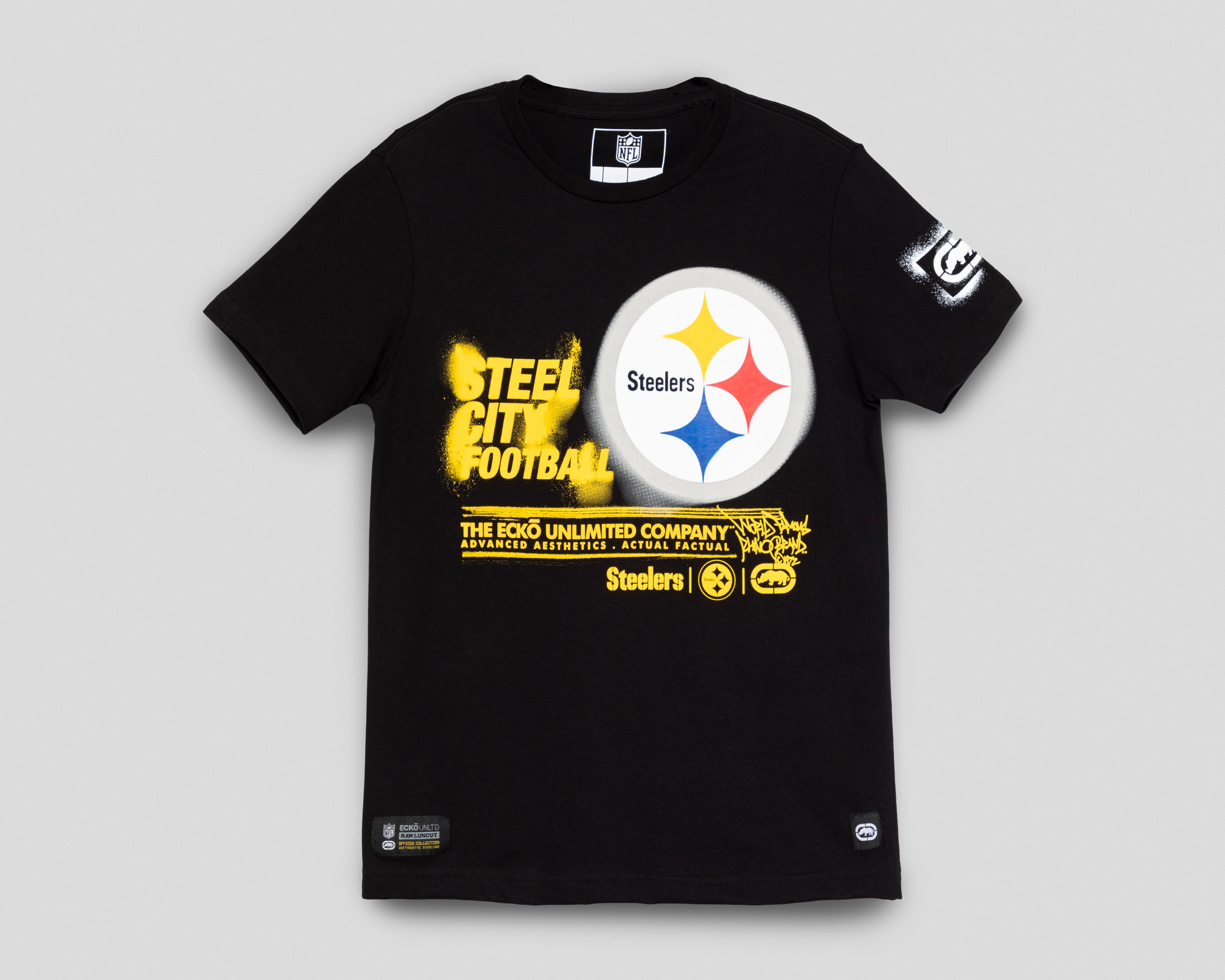 Foto 2 pulgar | Foto 1 | Playera Eckó Unldt. Pittsburgh Steelers Cuello Redondo