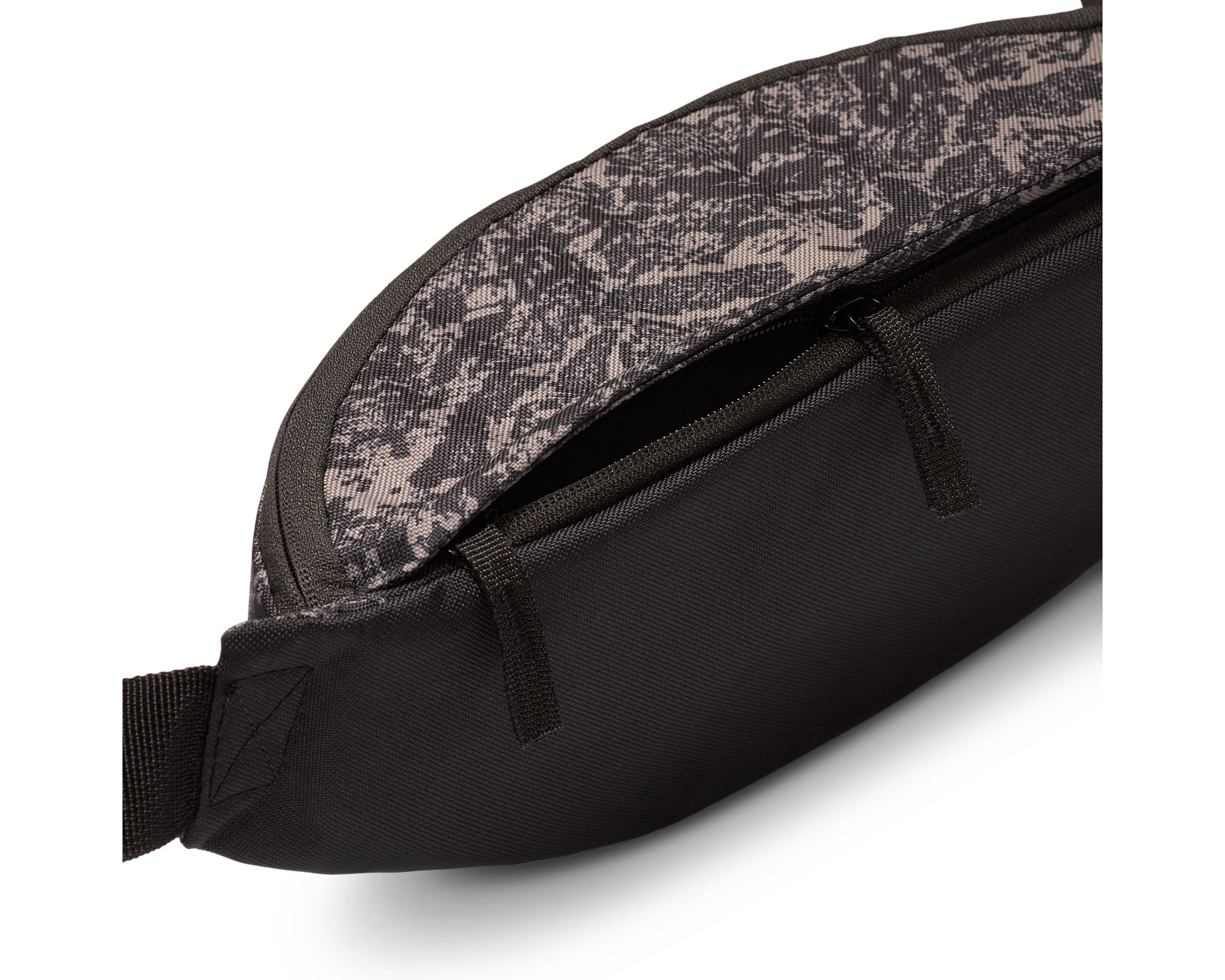 Foto 6 pulgar | Foto 5 | Cangurera Nike Heritage para Hombre