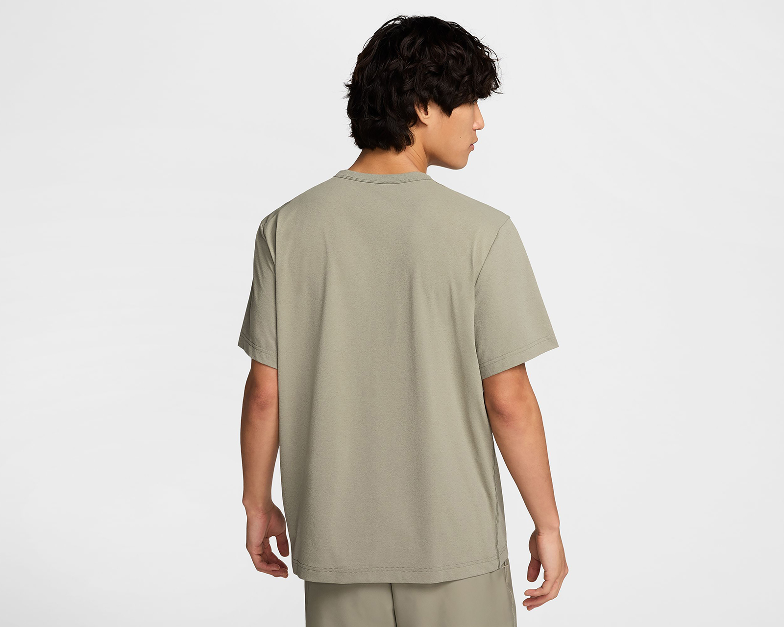 Foto 3 pulgar | Foto 2 | Playera Nike Dri-FIT Hyverse de Entrenamiento para Hombre