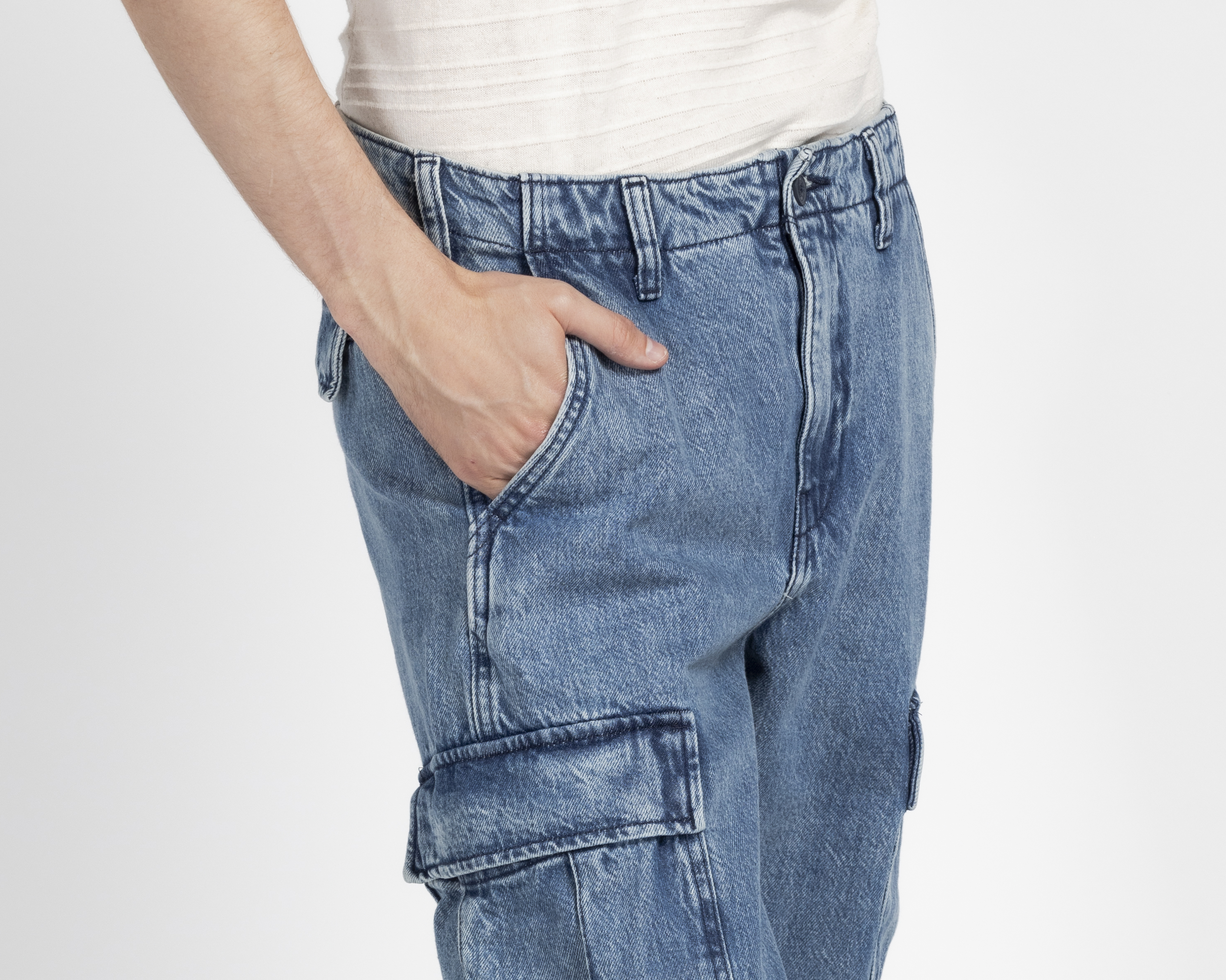 Foto 4 pulgar | Foto 3 | Jeans Straight Levi's XX Cargo para Hombre