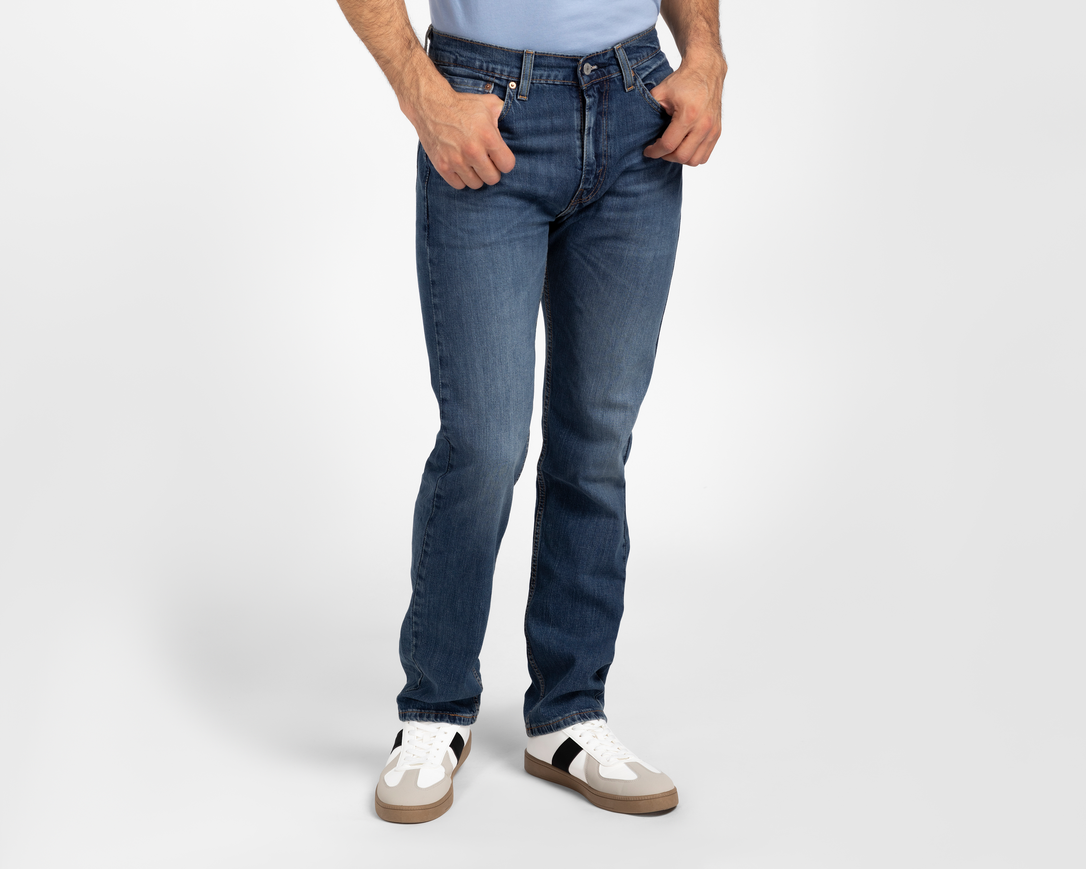 Foto 2 pulgar | Foto 1 | Jeans Regular Levi's 505 para Hombre