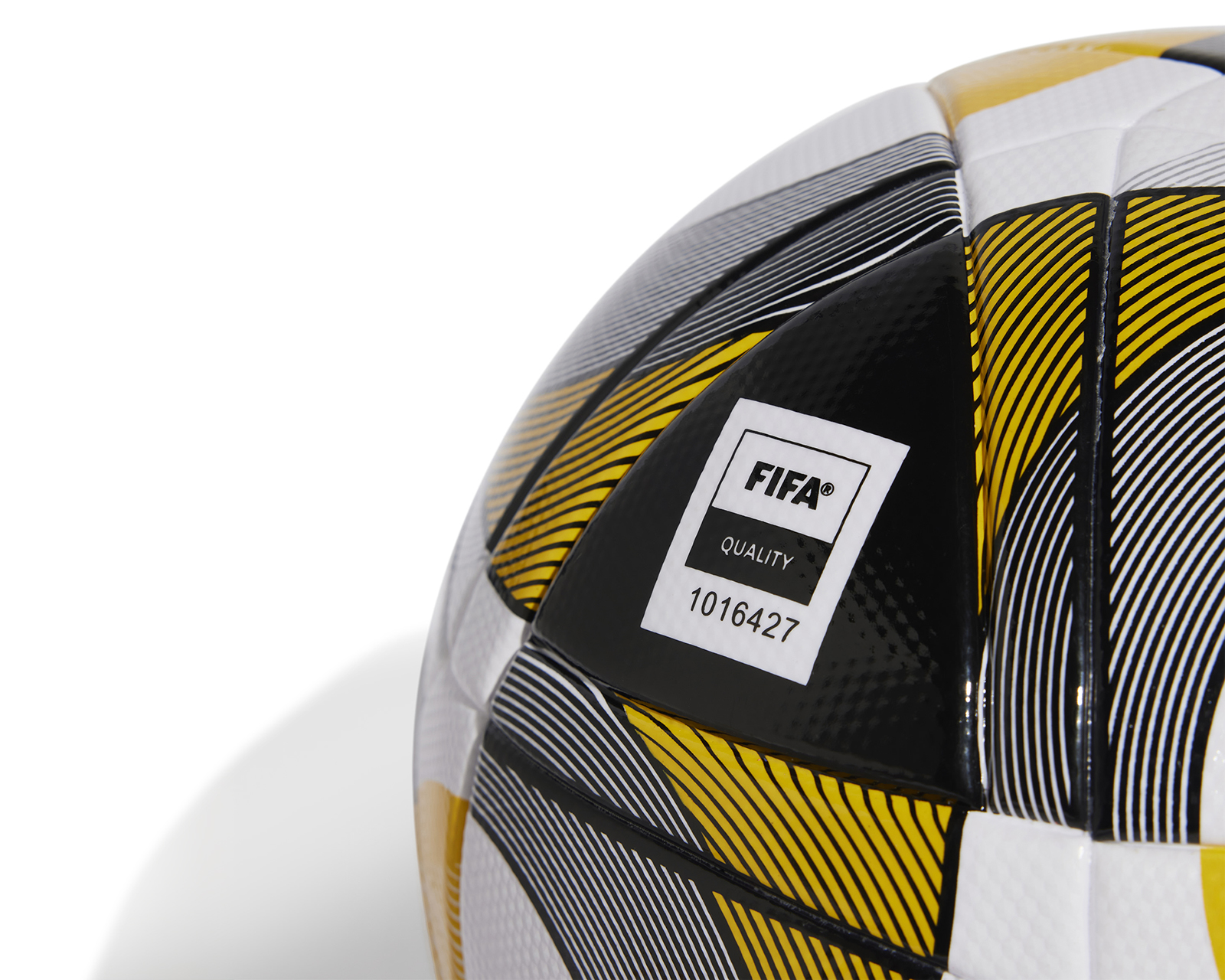 Foto 4 pulgar | Foto 3 | Balón de Futbol Adidas Kings League La Caprichosa League