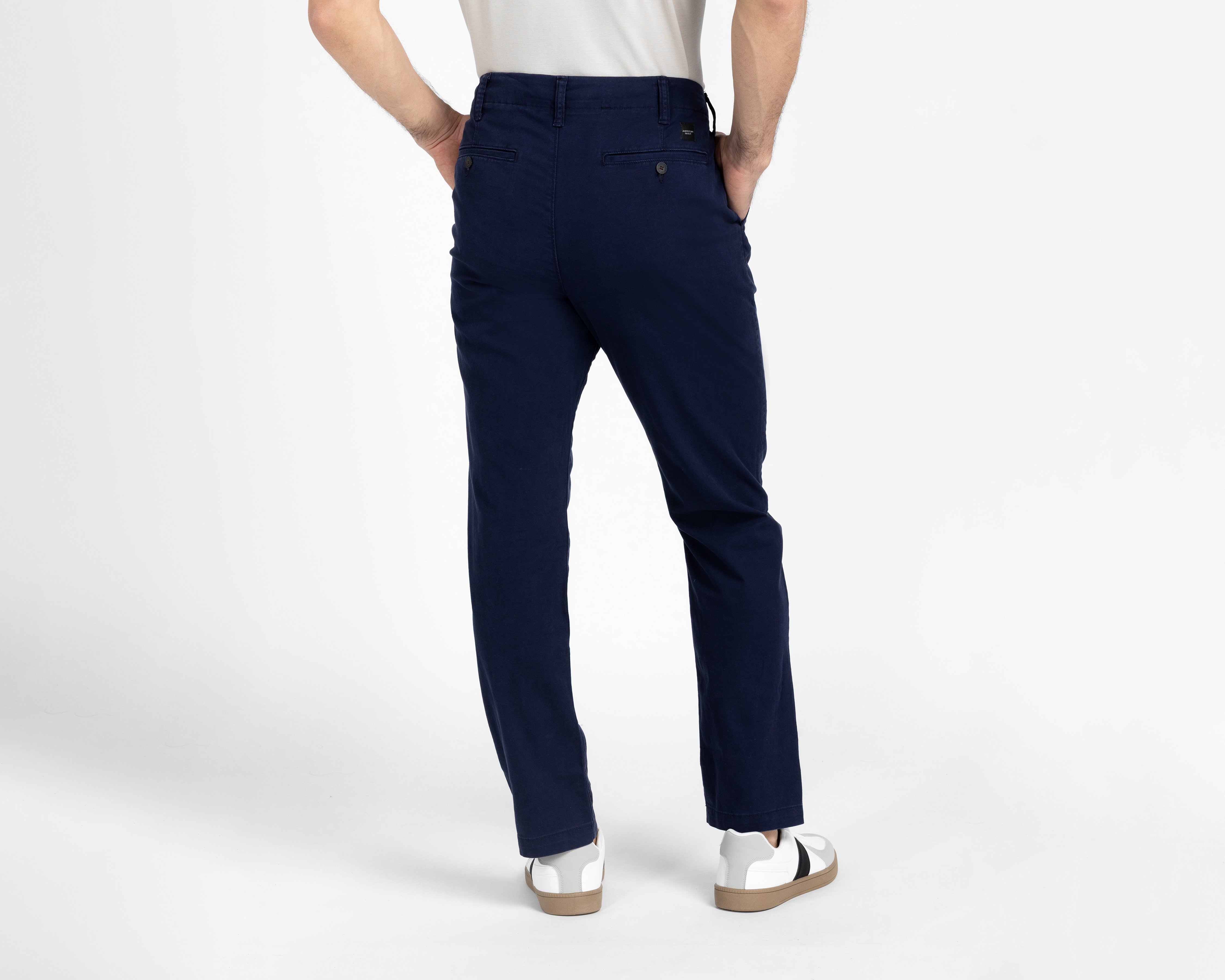Foto 3 pulgar | Foto 2 | Pantalón Khaki American Eagle Lived-In Azul Marino para Hombre