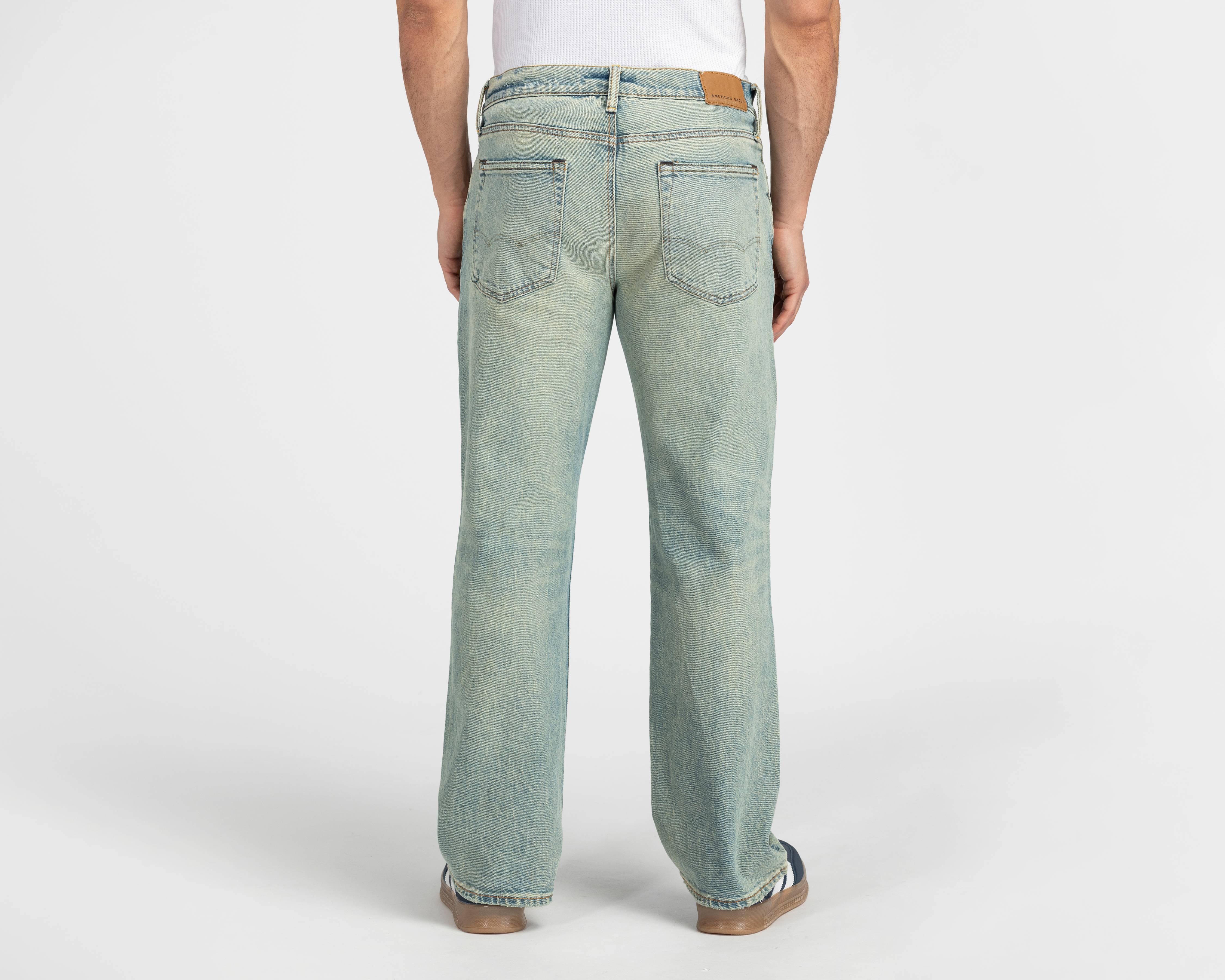 Foto 3 pulgar | Foto 2 | Jeans Bootcut American Eagle Clean Medium Tinted para Hombre