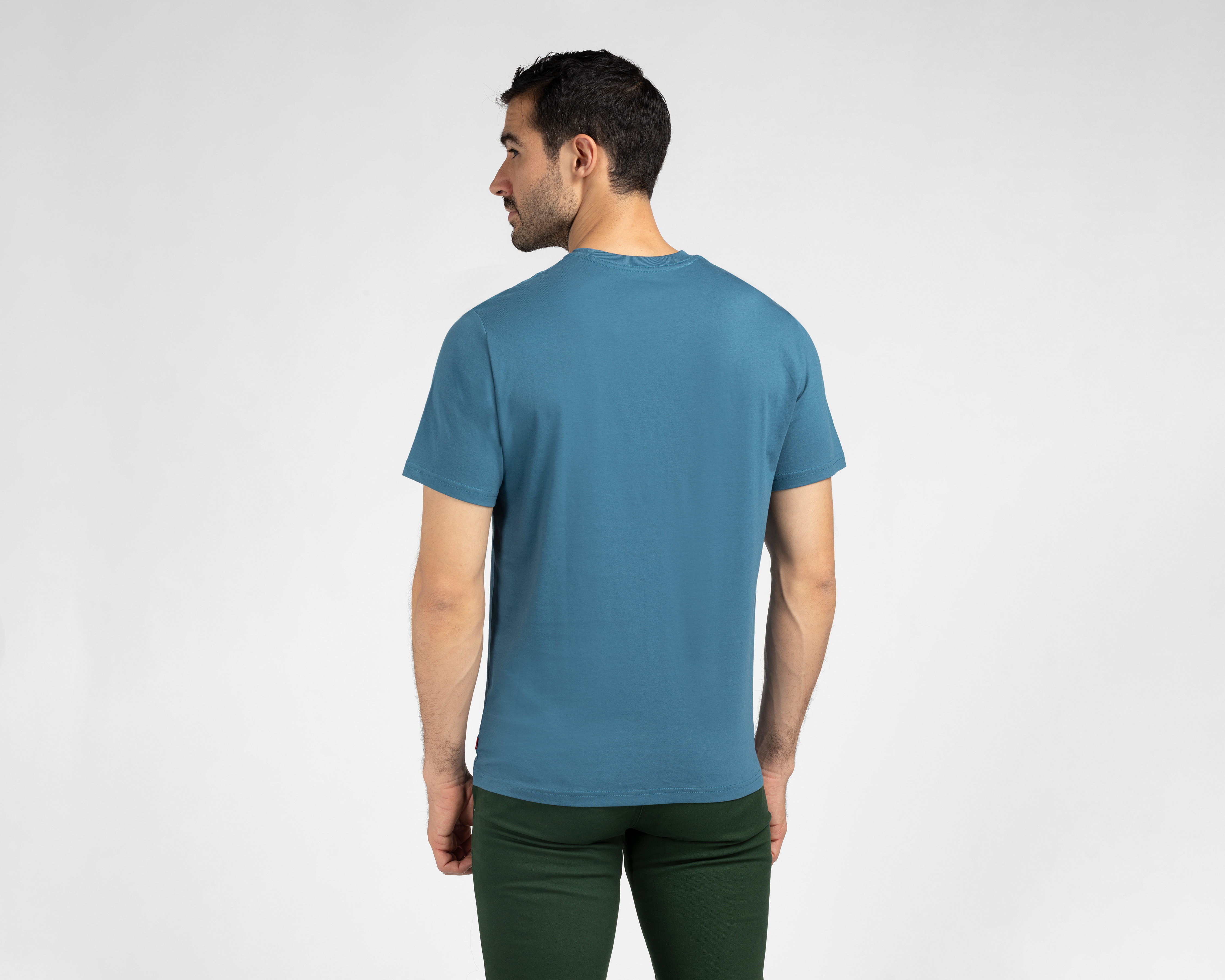 Foto 3 pulgar | Foto 2 | Playera de Cuello Redondo Azul Levi's para Hombre