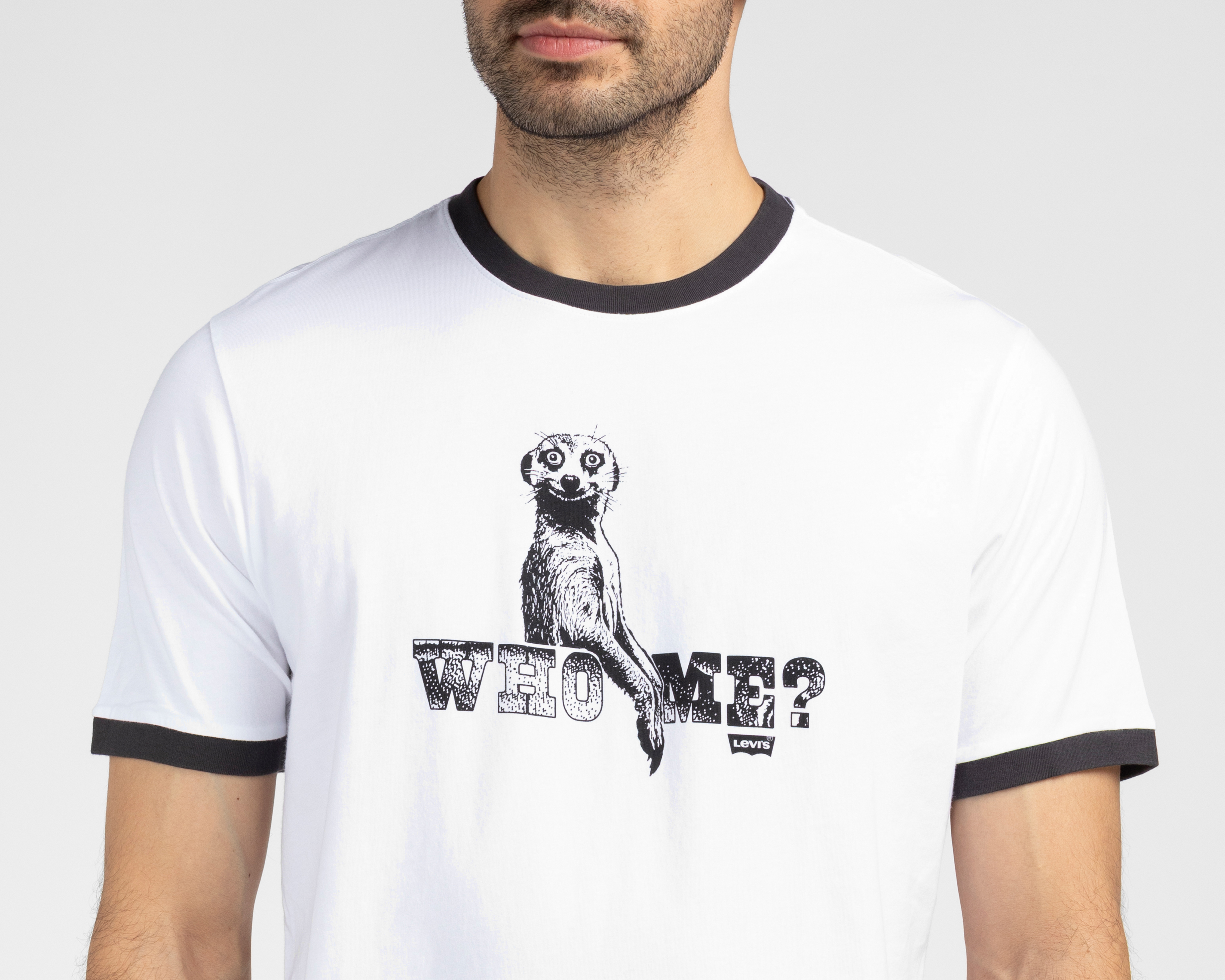 Foto 4 pulgar | Foto 3 | Playera de Cuello Redondo Blanca Levi's para Hombre