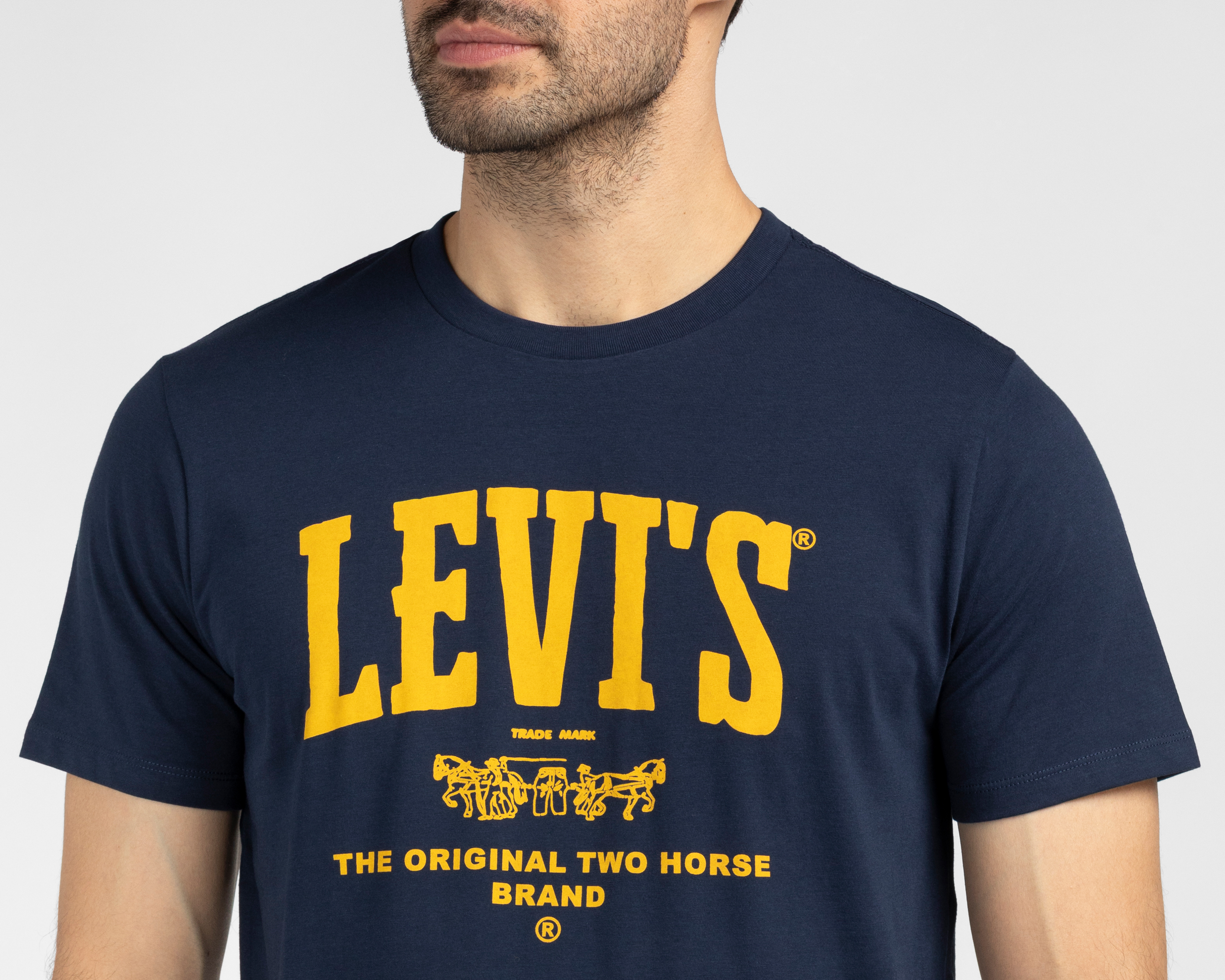 Foto 4 pulgar | Foto 3 | Playera de Cuello Redondo Azul Levi's para Hombre