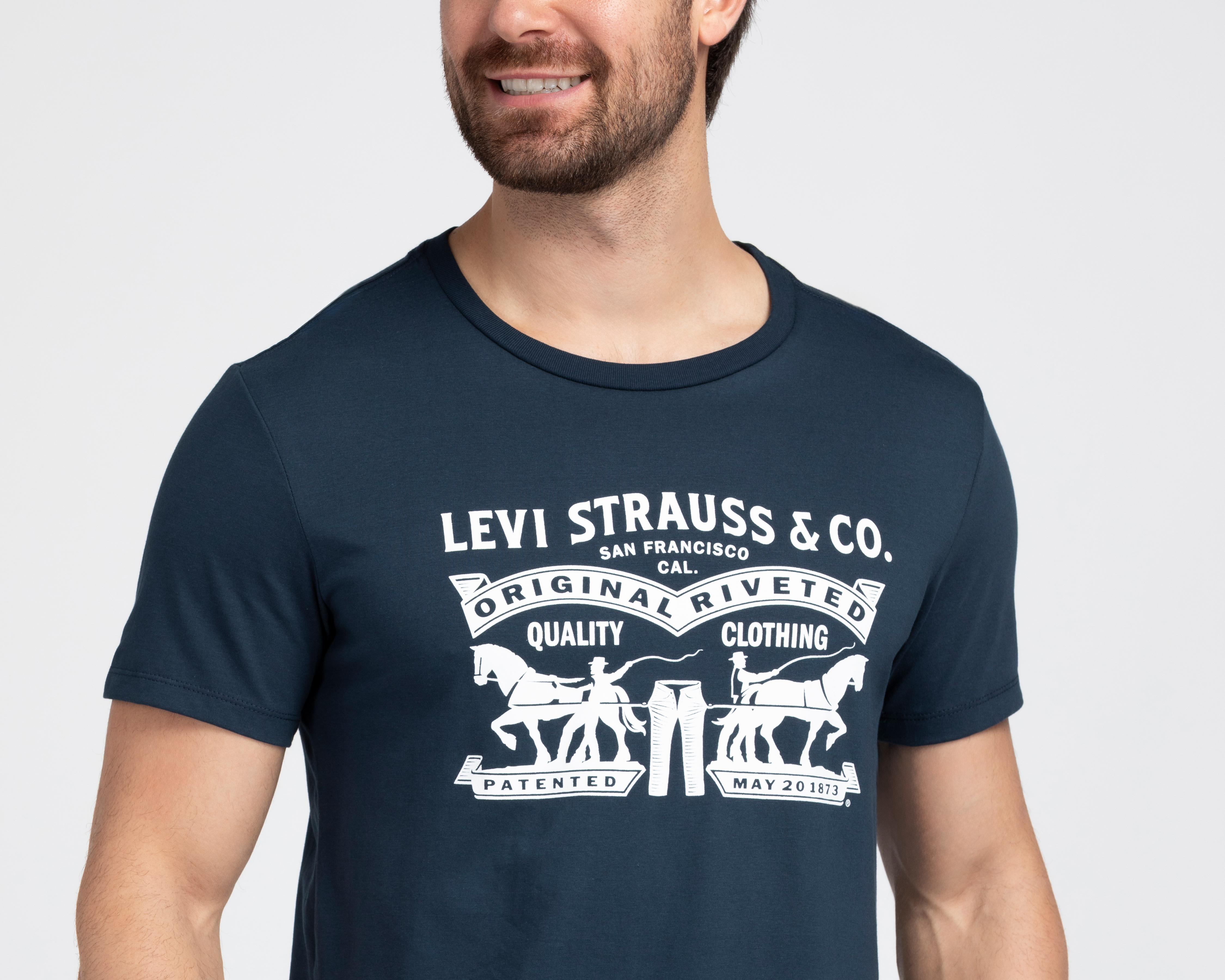 Foto 4 pulgar | Foto 3 | Playera de Cuello Redondo Azul Levi's para Hombre