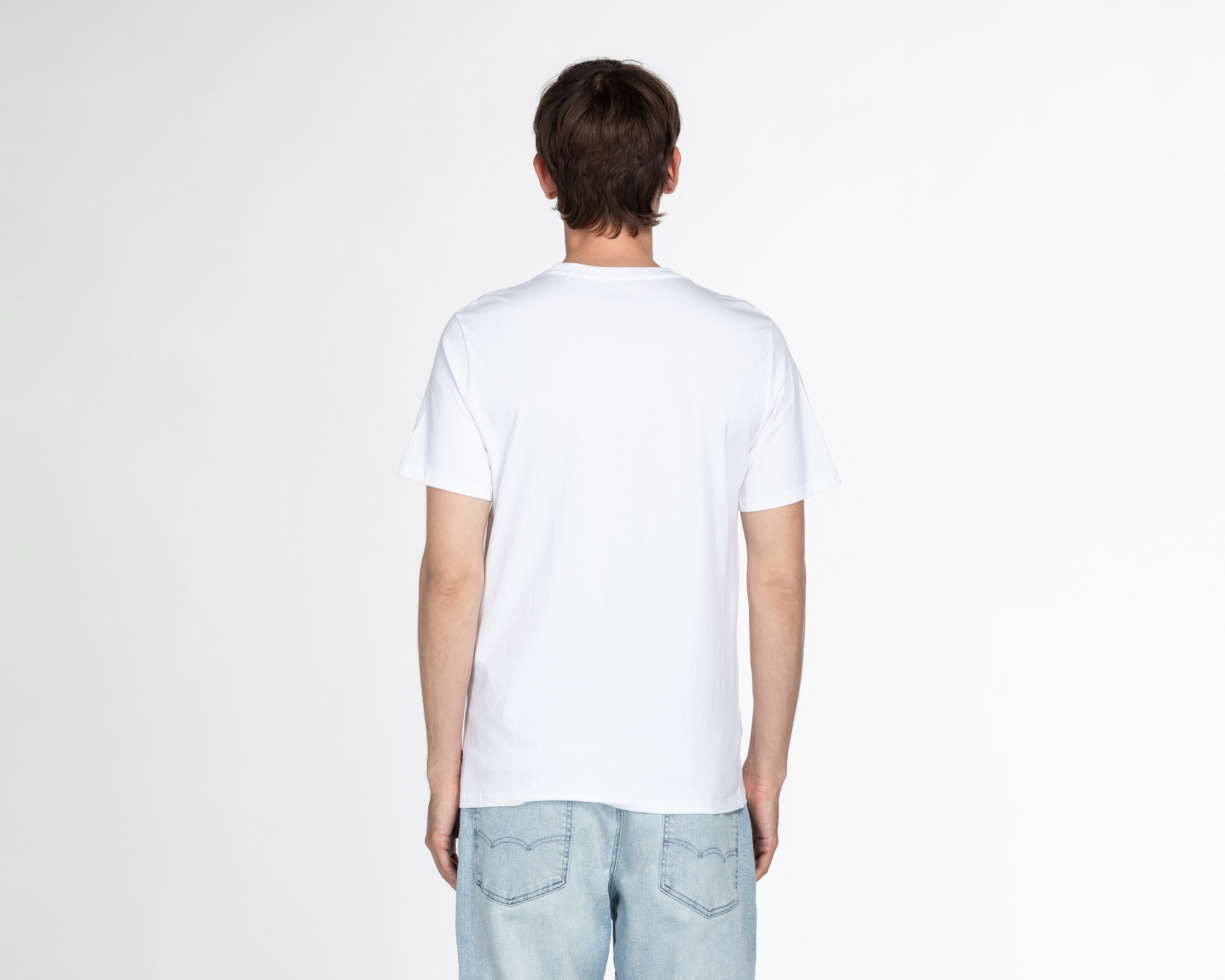 Foto 2 | Foto 2 | Playera Cuello Redondo Levi's Blanca para Hombre