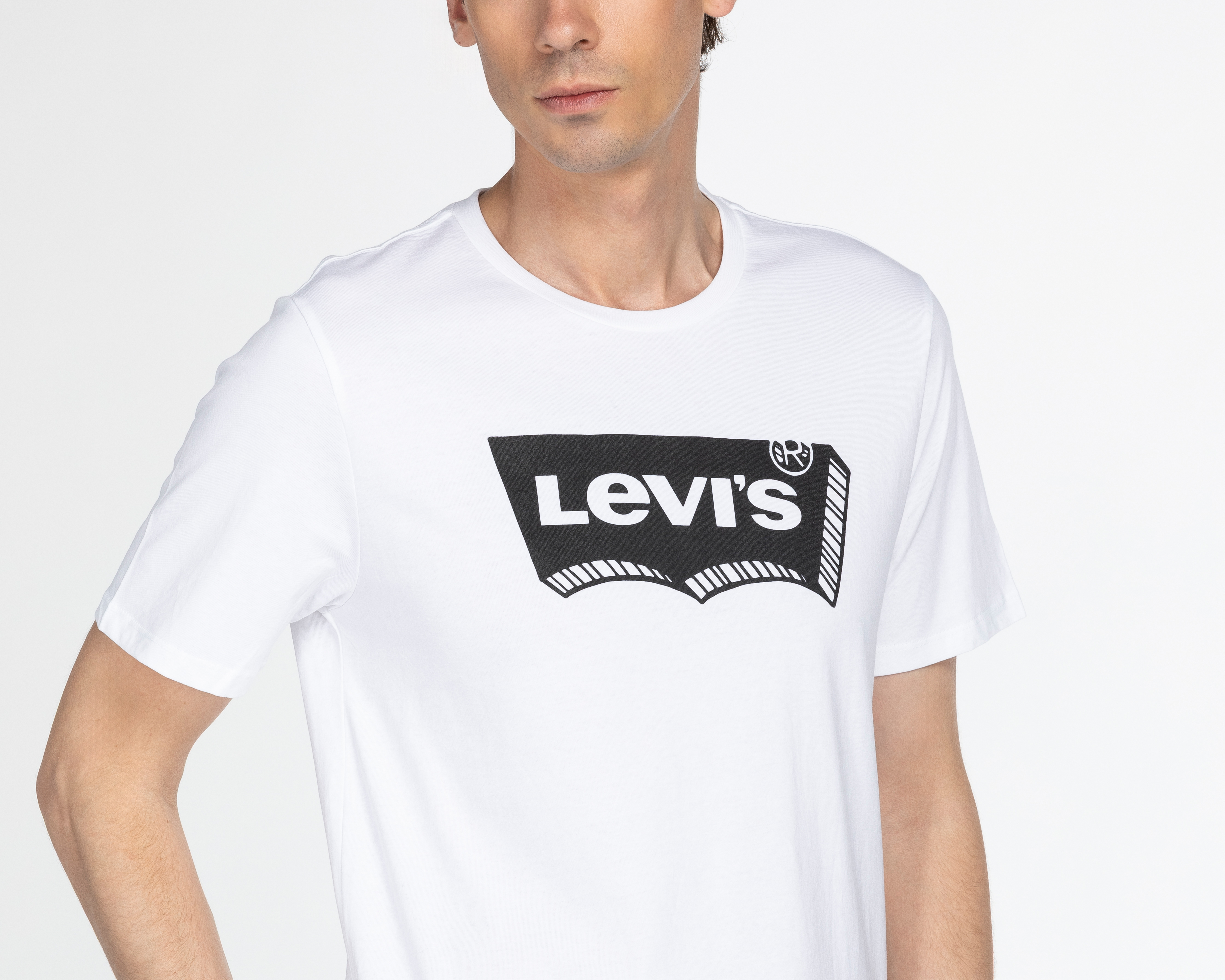 Foto 4 pulgar | Foto 3 | Playera Cuello Redondo Levi's Blanca para Hombre