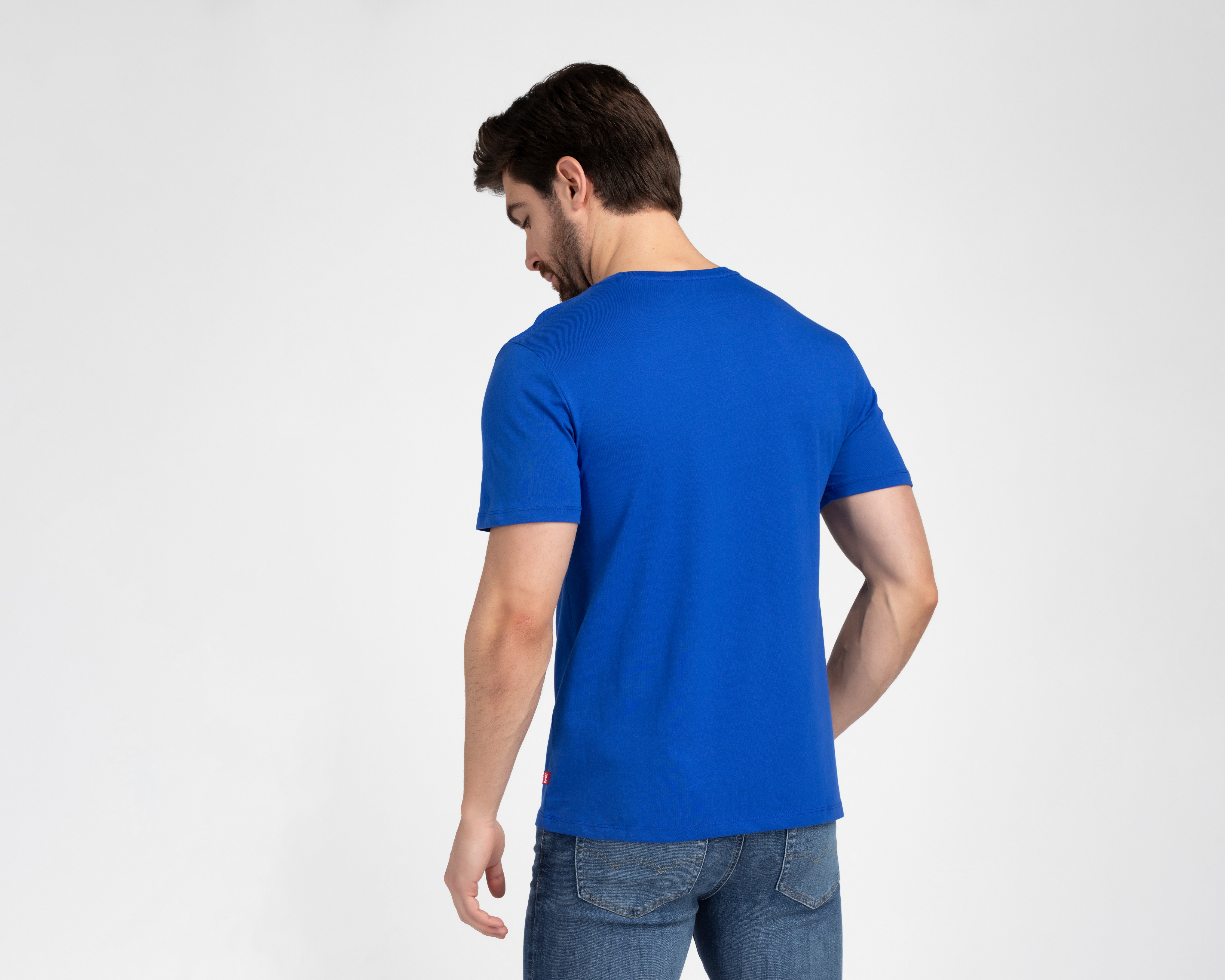 Foto 3 pulgar | Foto 2 | Playera de Cuello Redondo Levi's Azul para Hombre