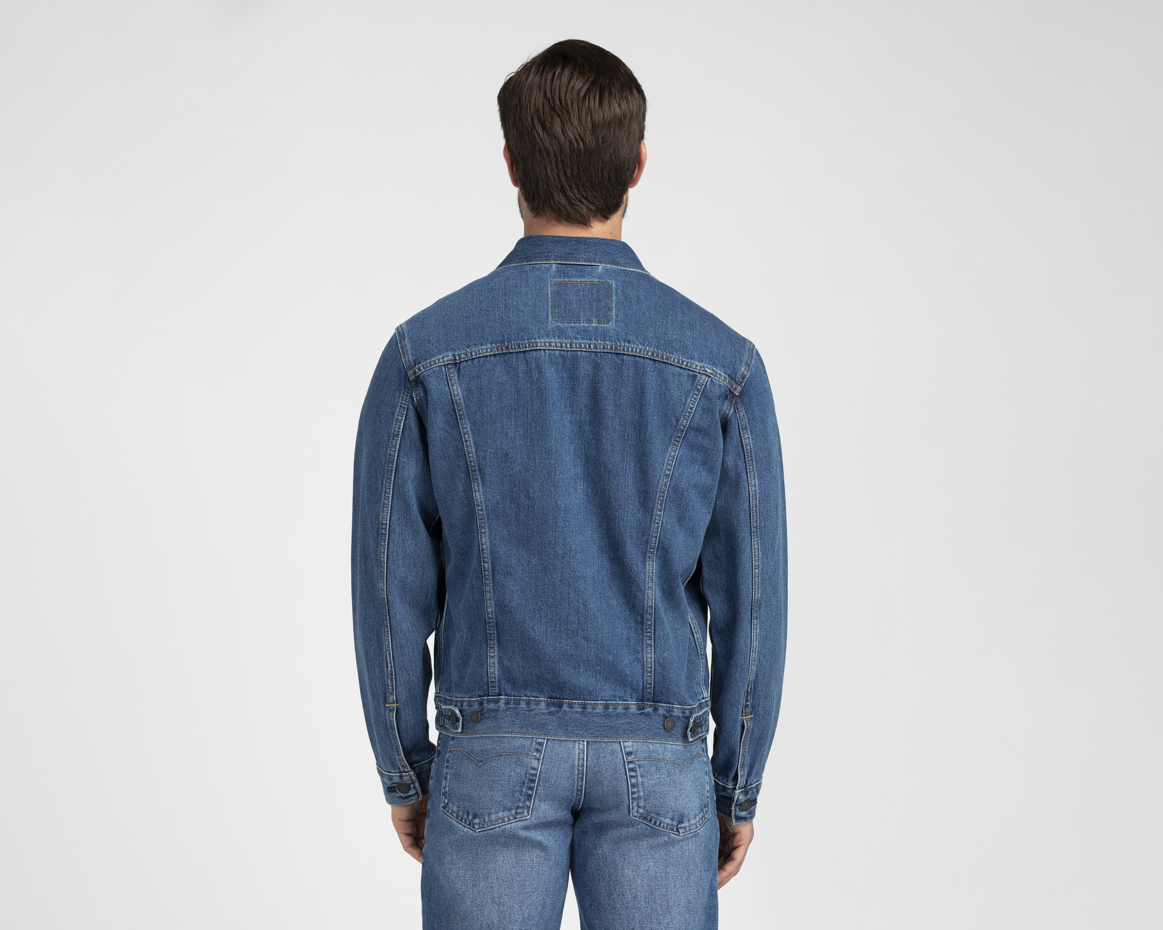 Foto 3 pulgar | Foto 2 | Chamarra Trucker de Mezclilla Levi's para Hombre