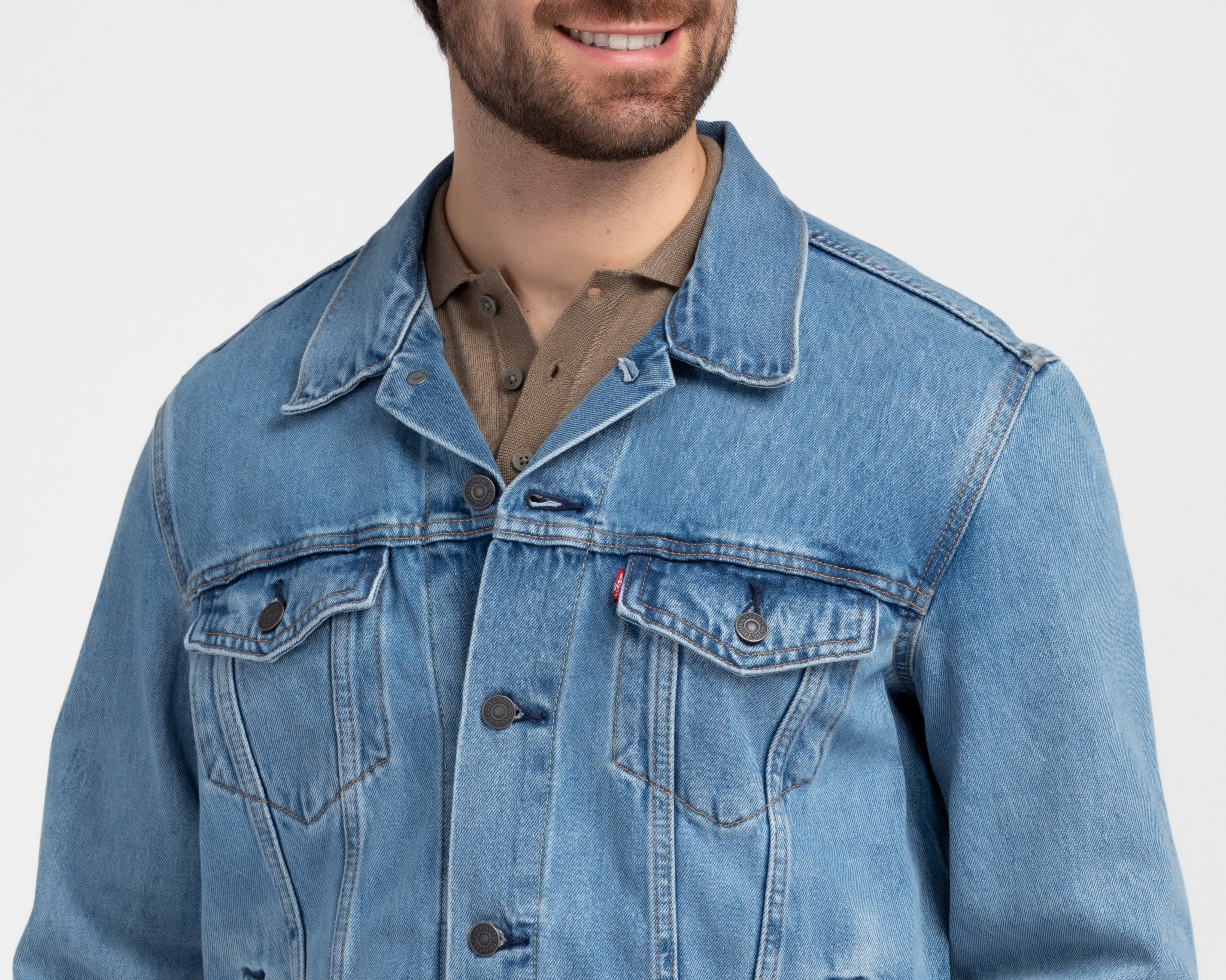 Foto 4 pulgar | Foto 3 | Chamarra Trucker de Mezclilla Levi's para Hombre