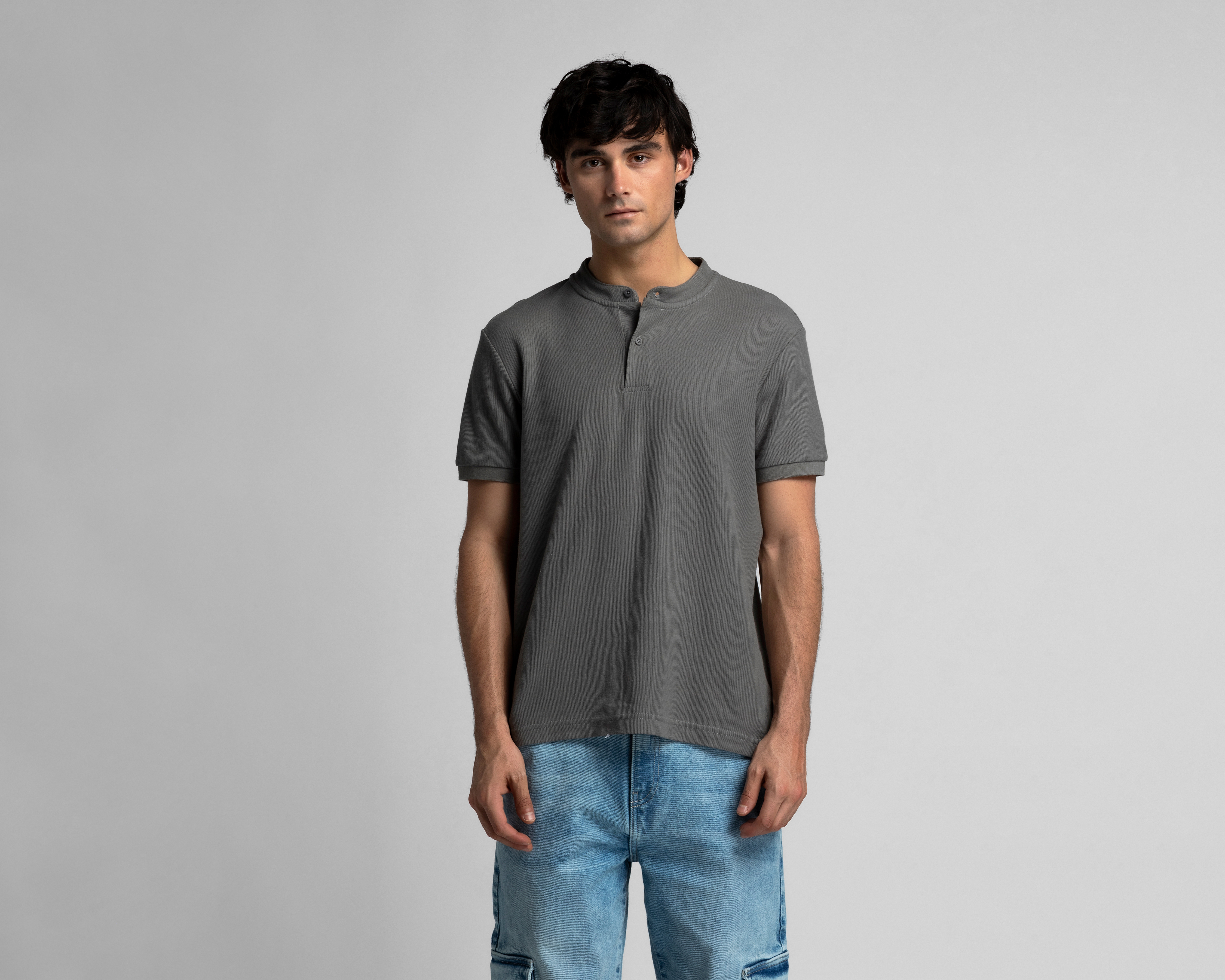 Foto 2 pulgar | Foto 1 | Playera Cuello Redondo Refill Gris para Hombre