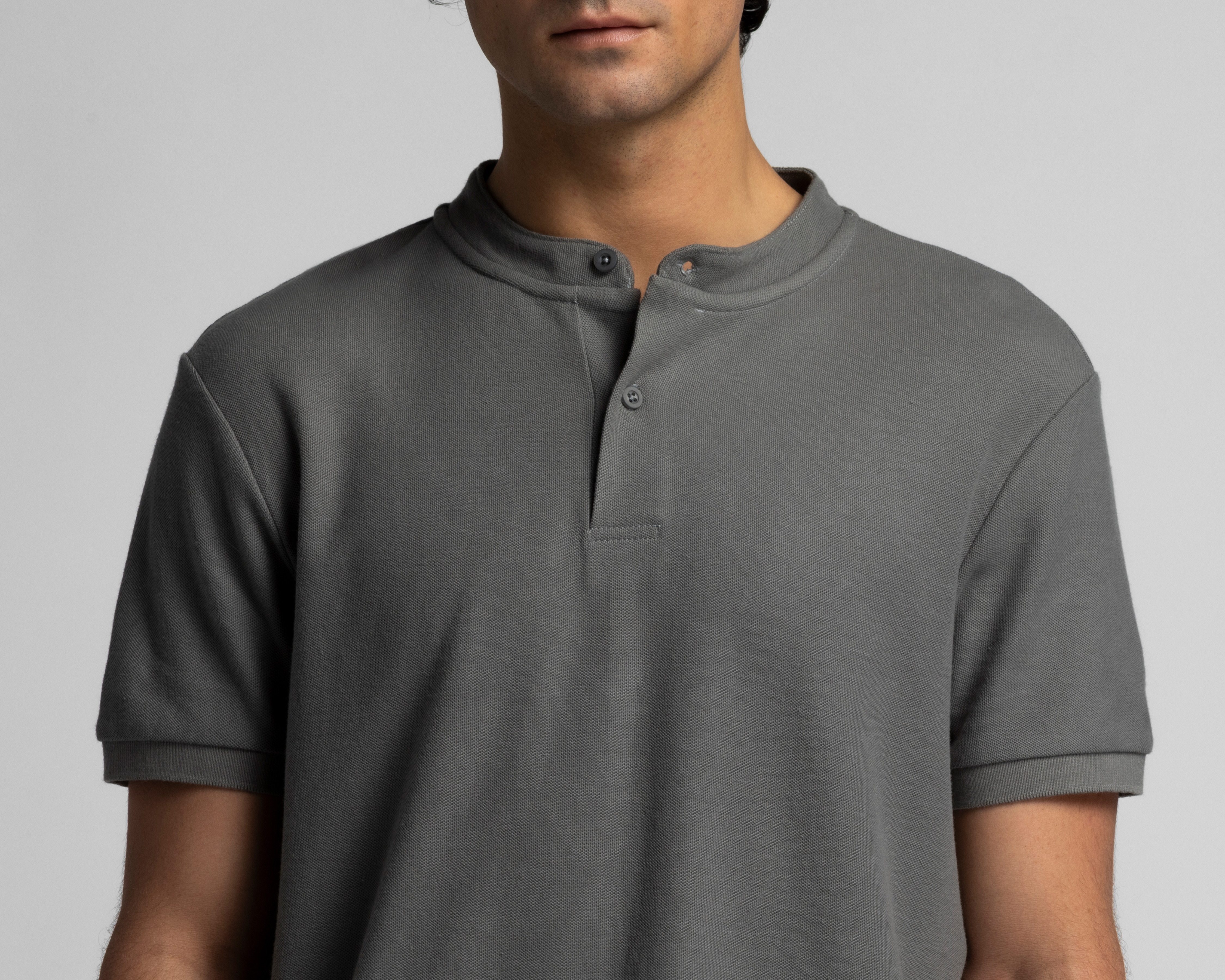 Foto 5 pulgar | Foto 4 | Playera Cuello Redondo Refill Gris para Hombre