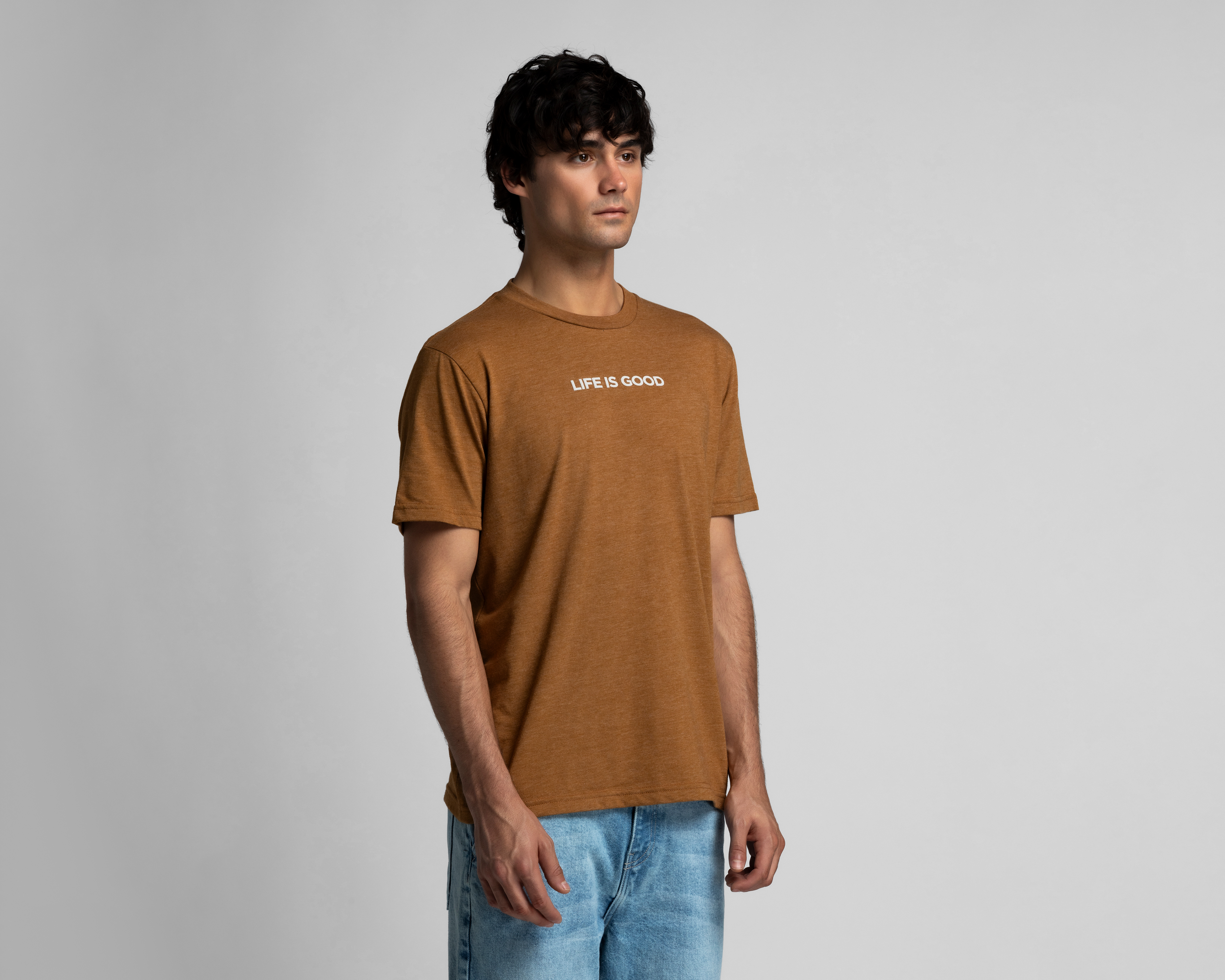 Playera de Cuello Redondo Café Refill para Hombre