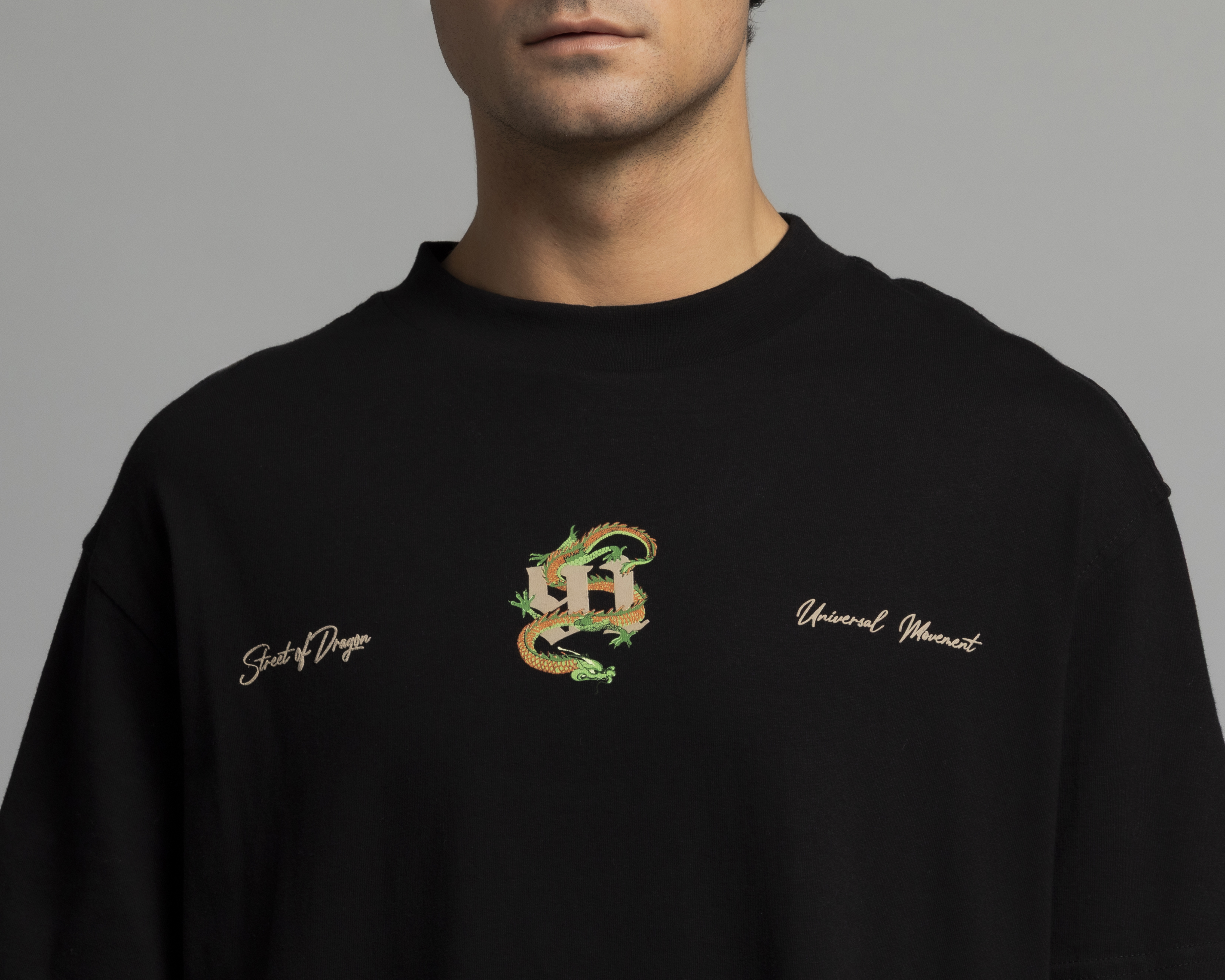 Foto 5 pulgar | Foto 4 | Playera de Cuello Redondo Negra Strona para Hombre