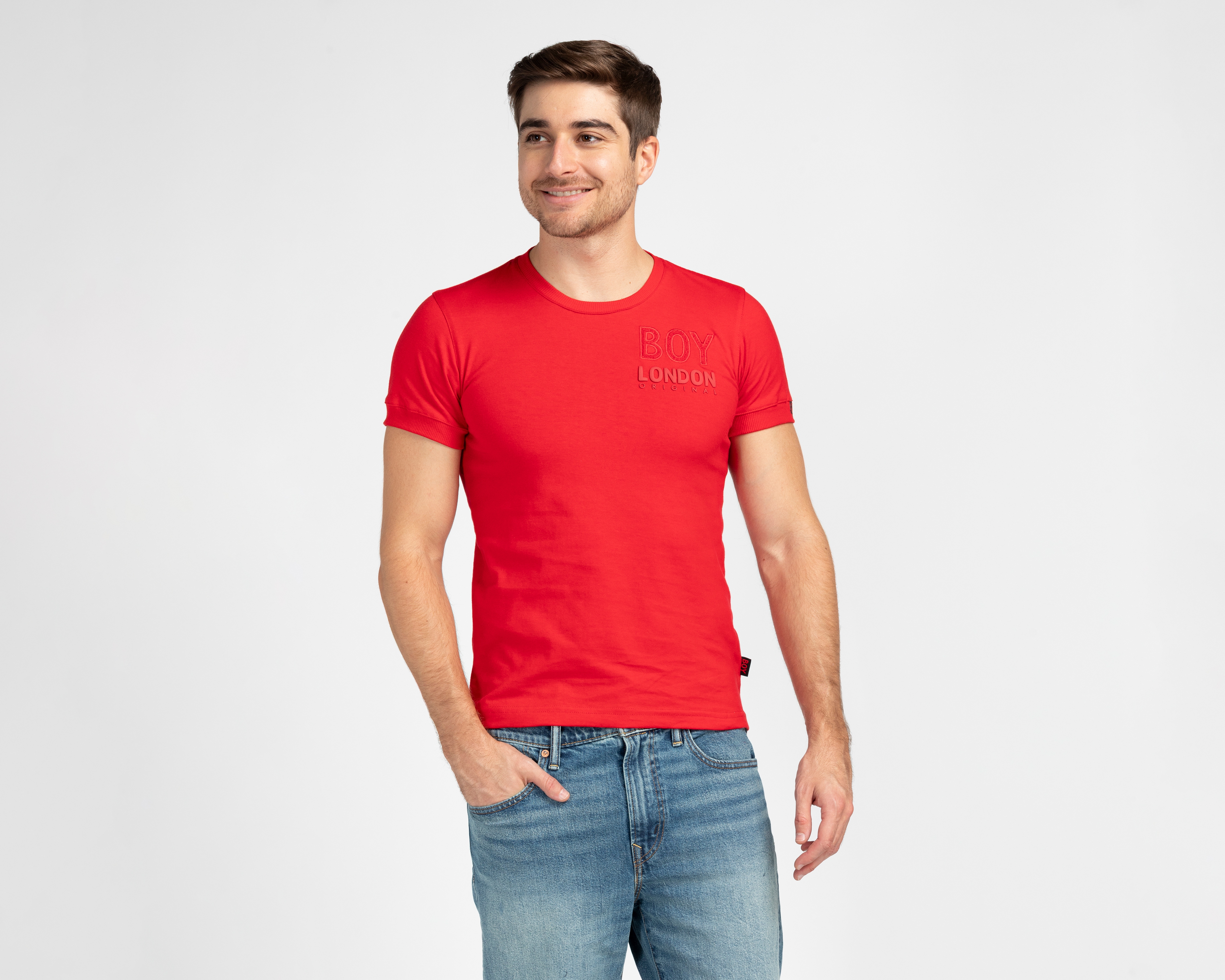 Foto 2 pulgar | Foto 1 | Playera de Cuello Redondo Roja Boy London para Hombre