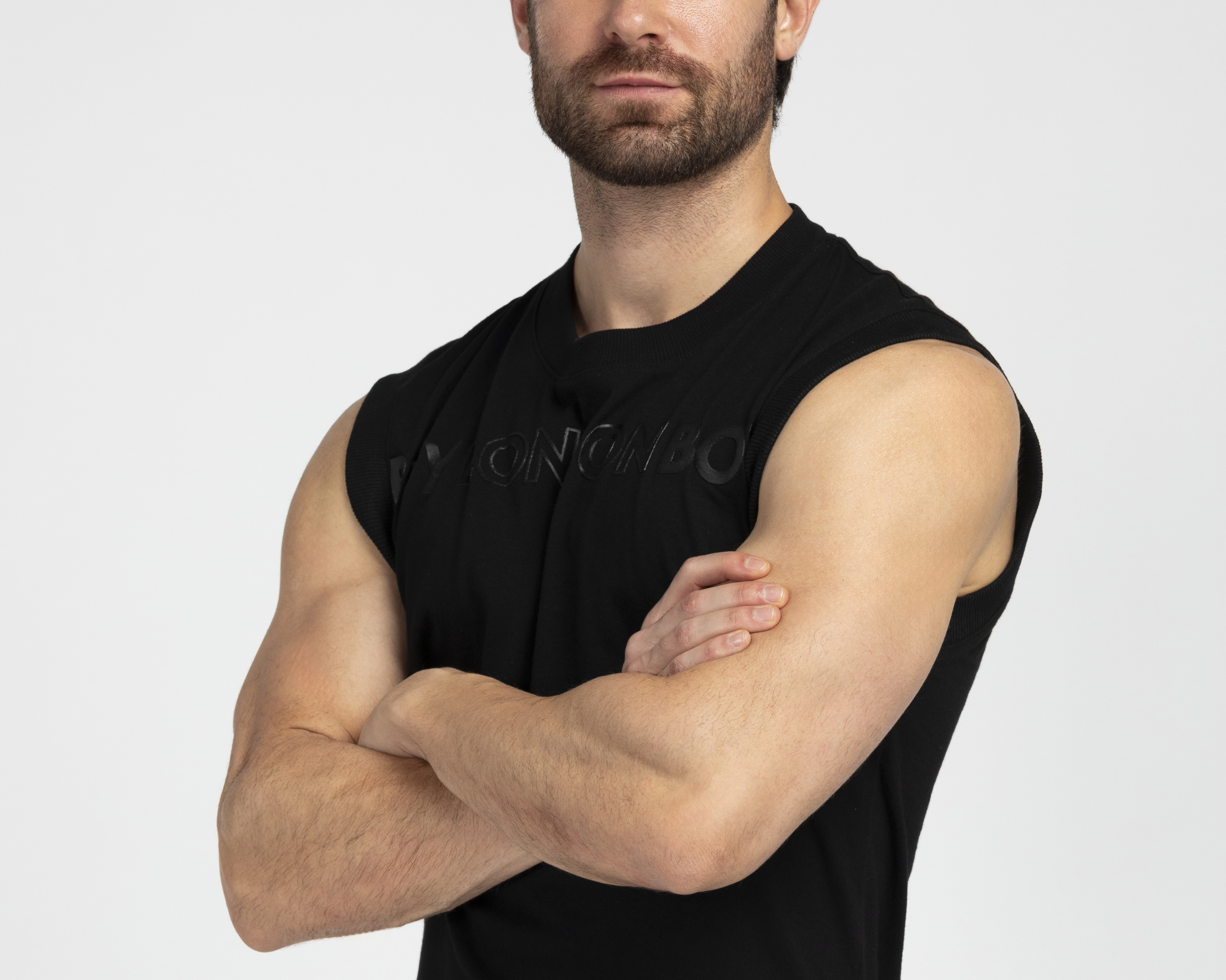 Foto 4 pulgar | Foto 3 | Playera de Cuello Redondo Negra Boy London para Hombre