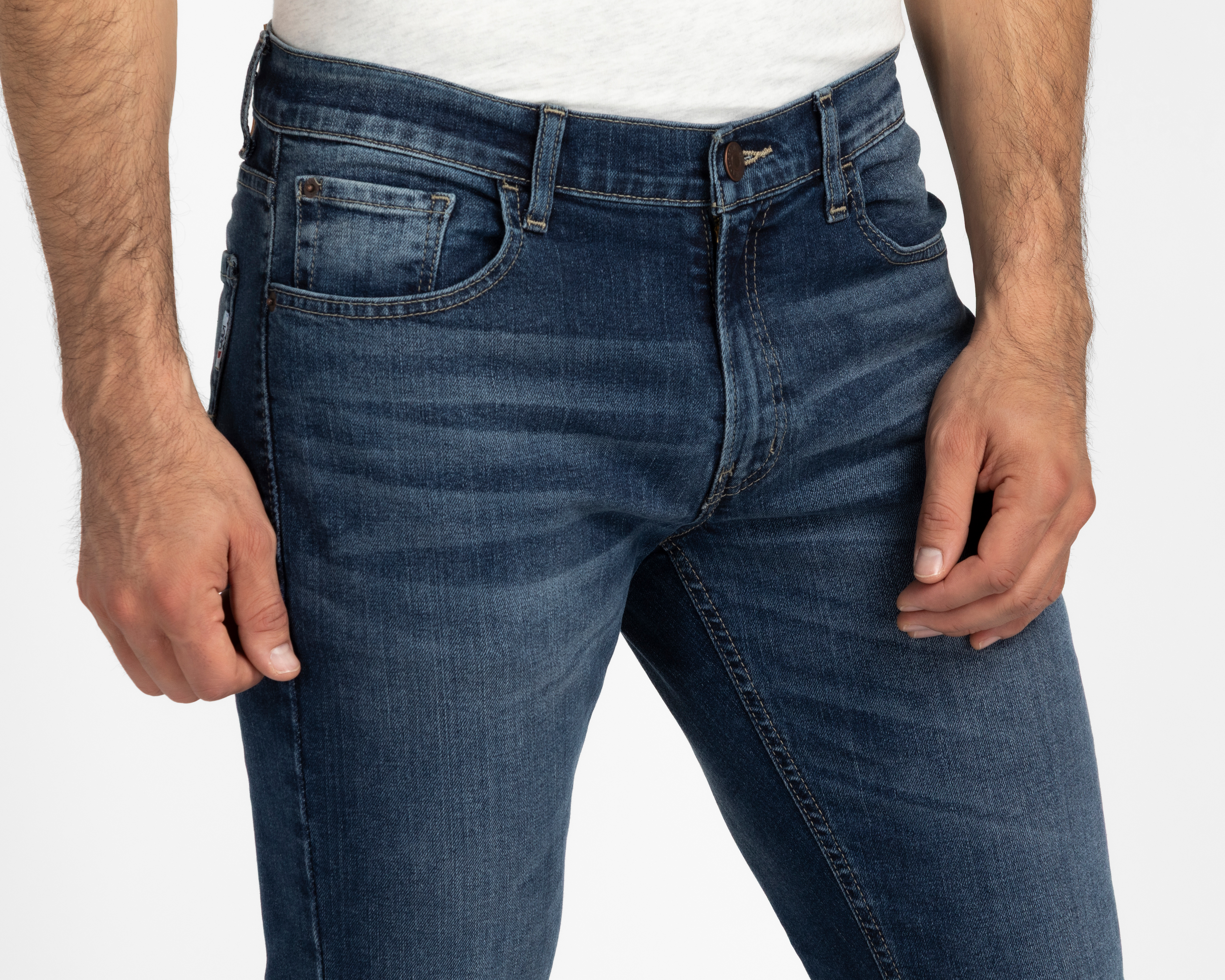 Foto 4 pulgar | Foto 3 | Jeans Regular Oggi Vaxter para Hombre