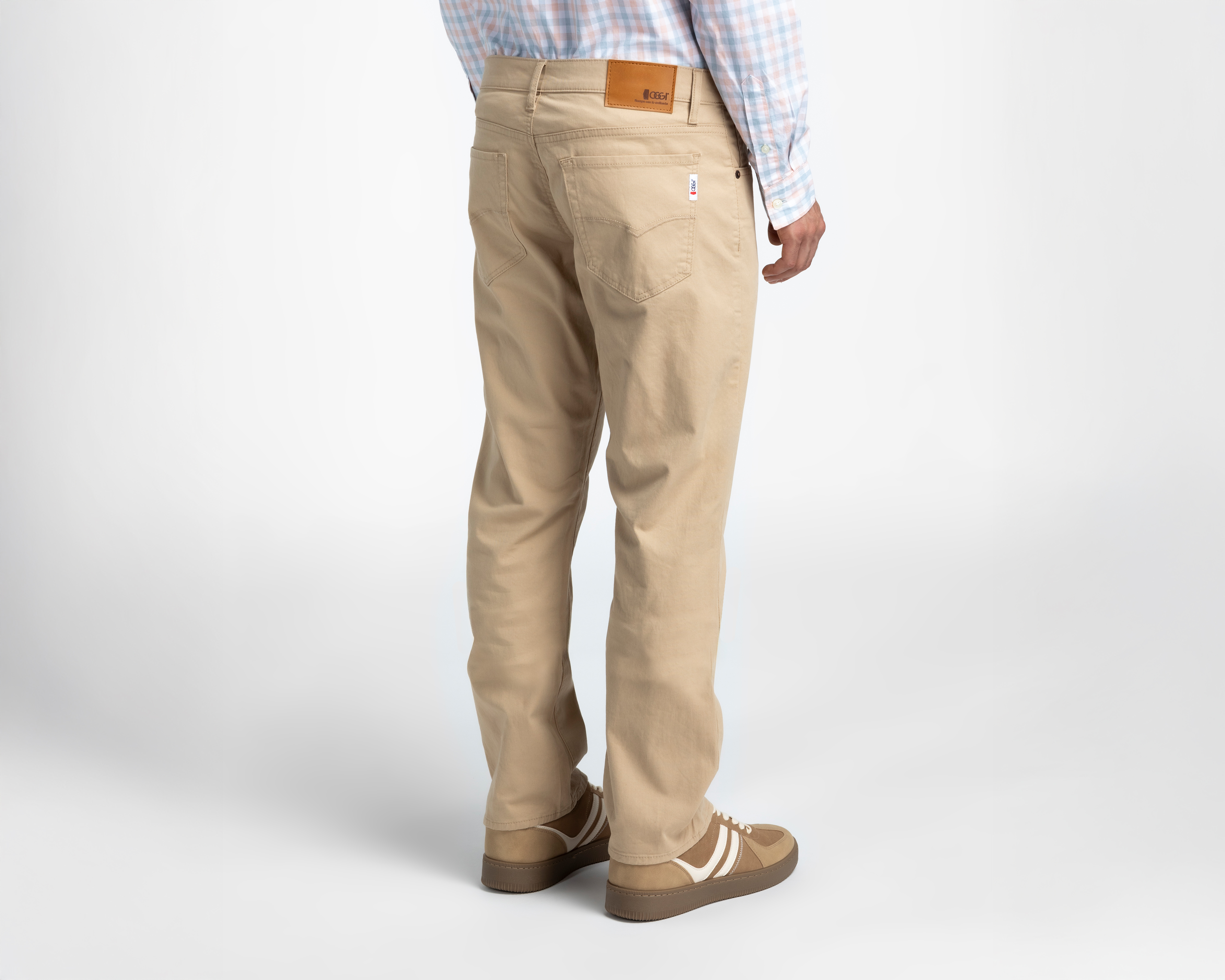 Foto 3 pulgar | Foto 2 | Pantalón de Gabardina Oggi Vaxter Slim Straight para Hombre