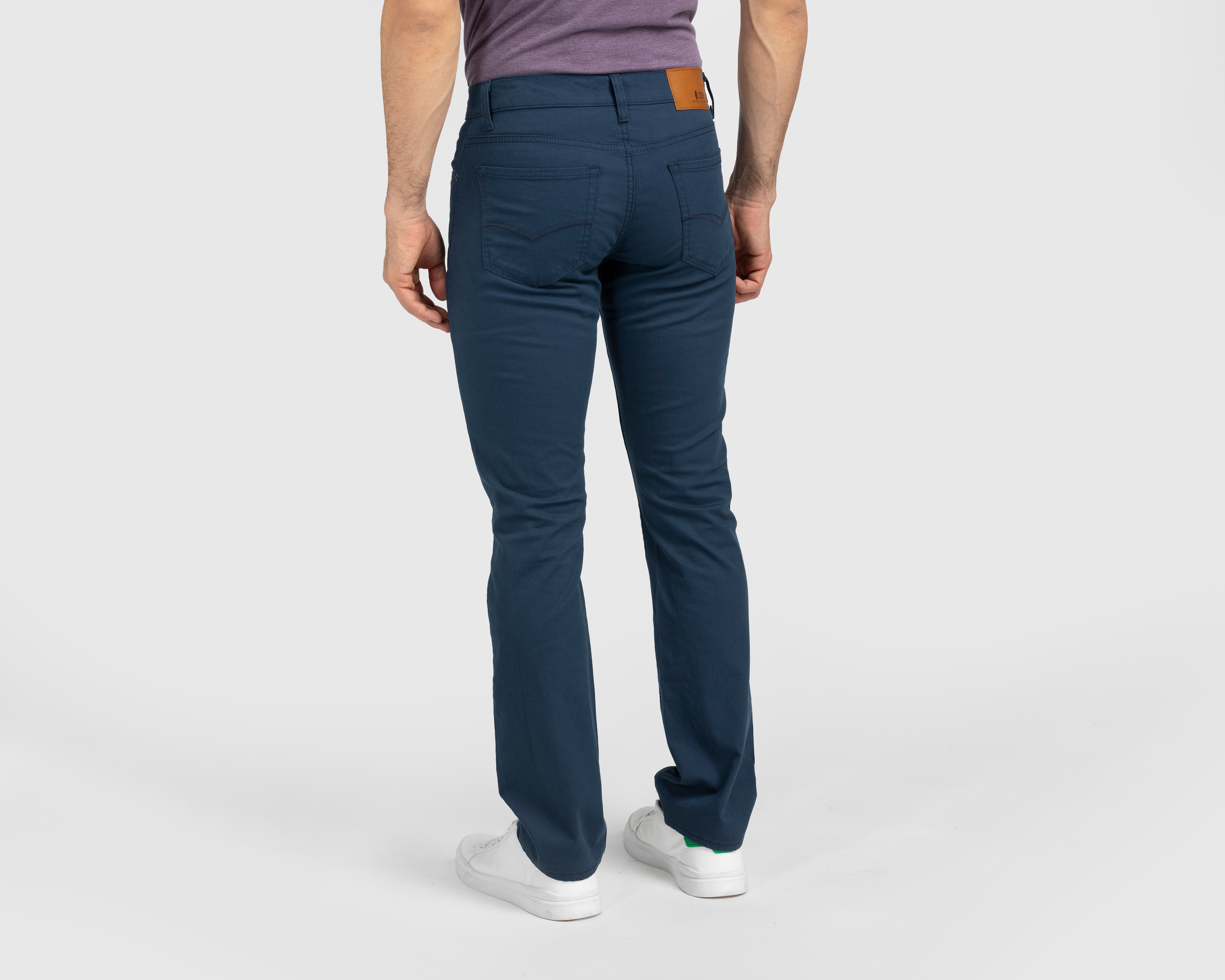 Foto 3 pulgar | Foto 2 | Pantalón de Gabardina Oggi Vaxter Azul para Hombre