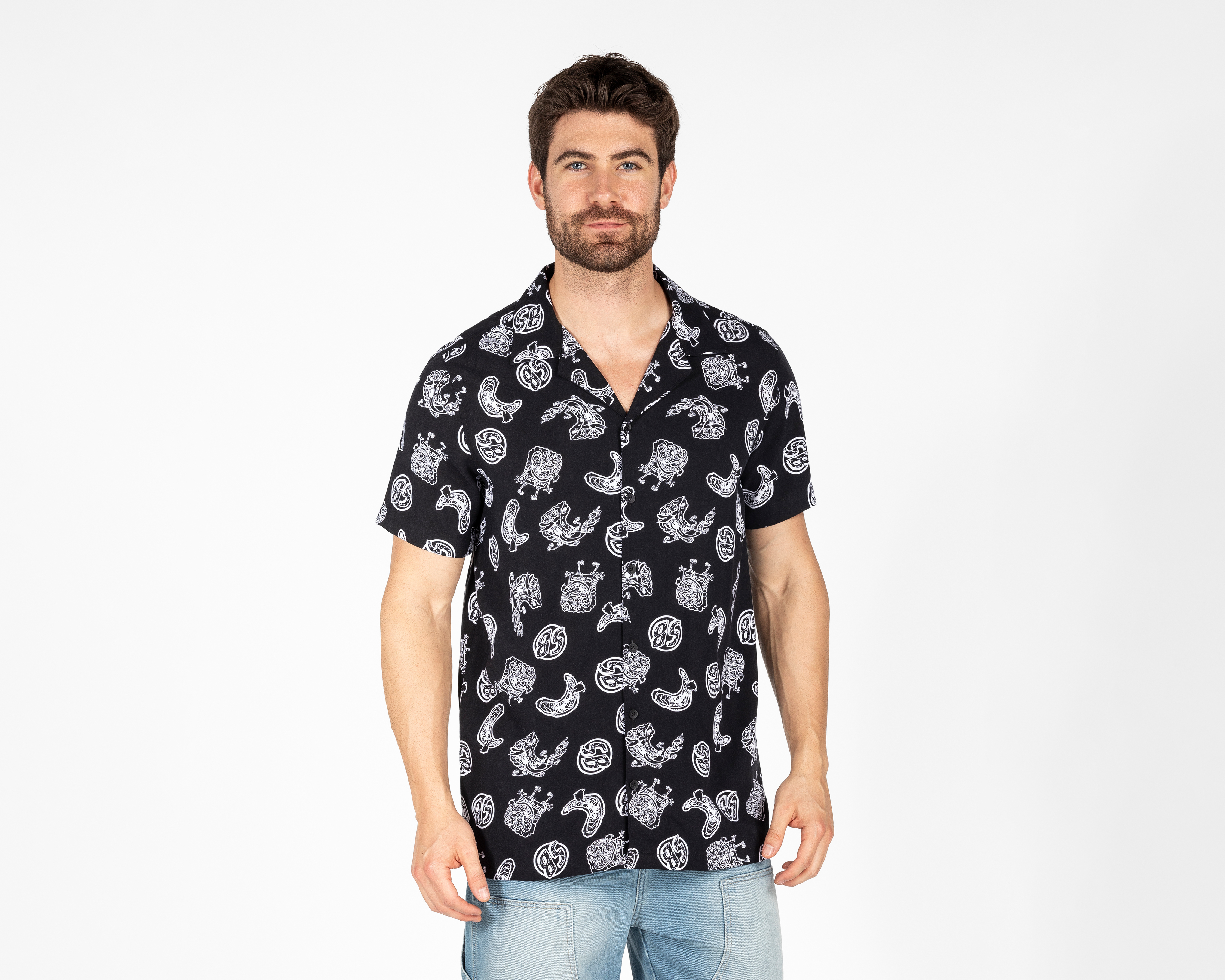 Foto 2 pulgar | Foto 1 | Camisa Casual Bob Esponja Regular Estampada para Hombre